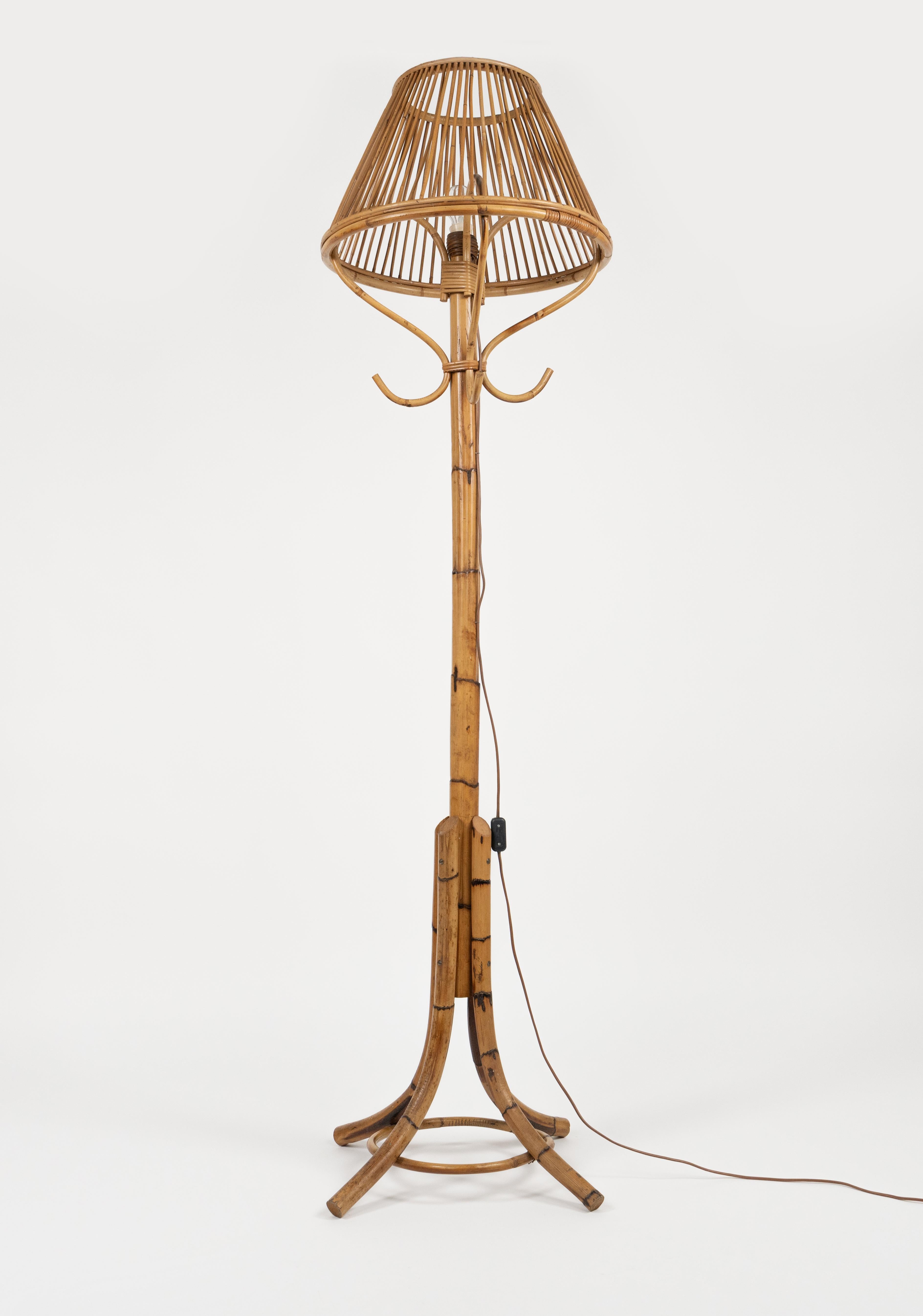 Midcentury Bamboo and Rattan Floor Lamp Franco Albini Style, Italy 1960s For Sale 1