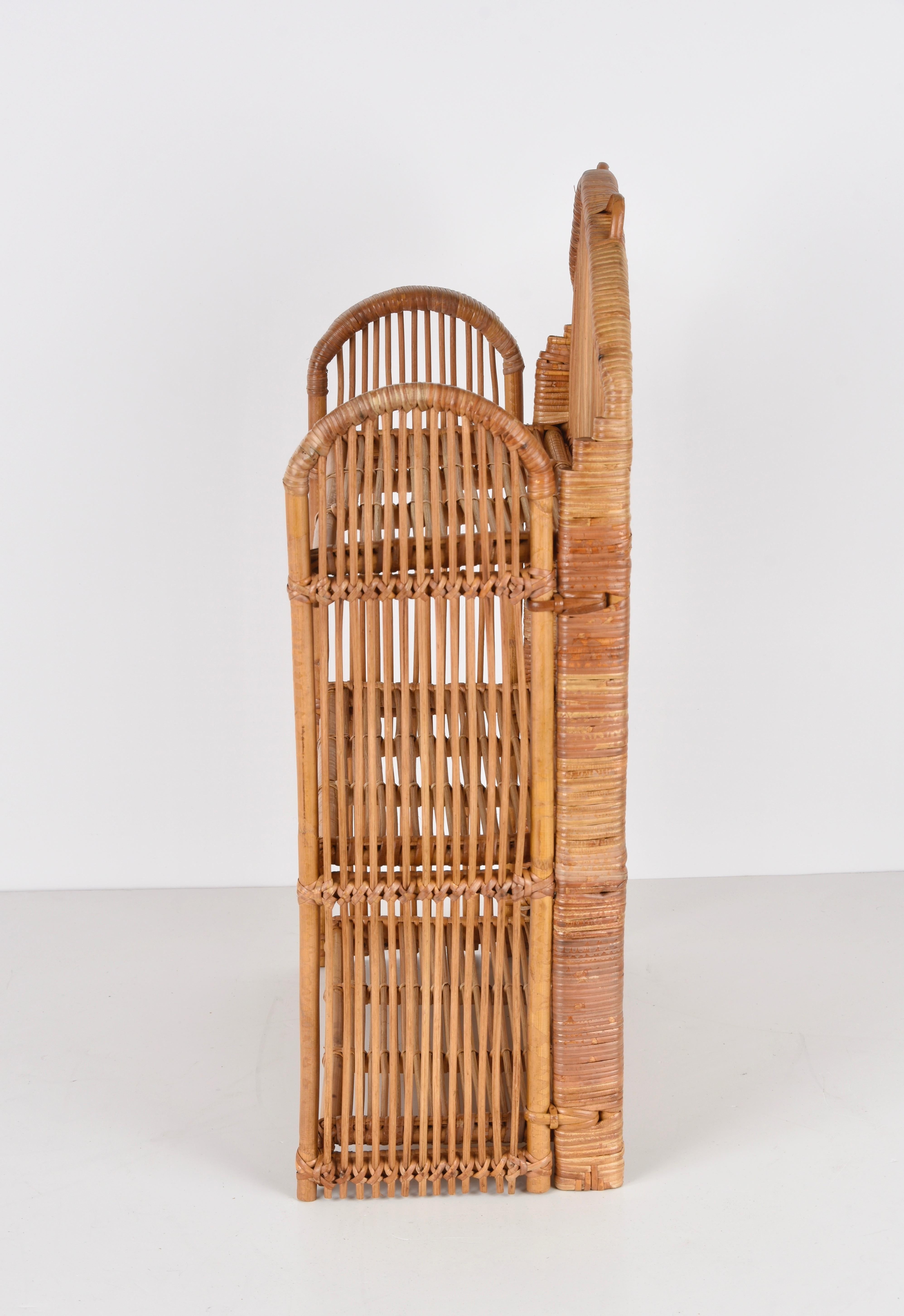 Midcentury Bamboo and Rattan Foldable Italian Wall Shelf with Three Levels 1980s 4