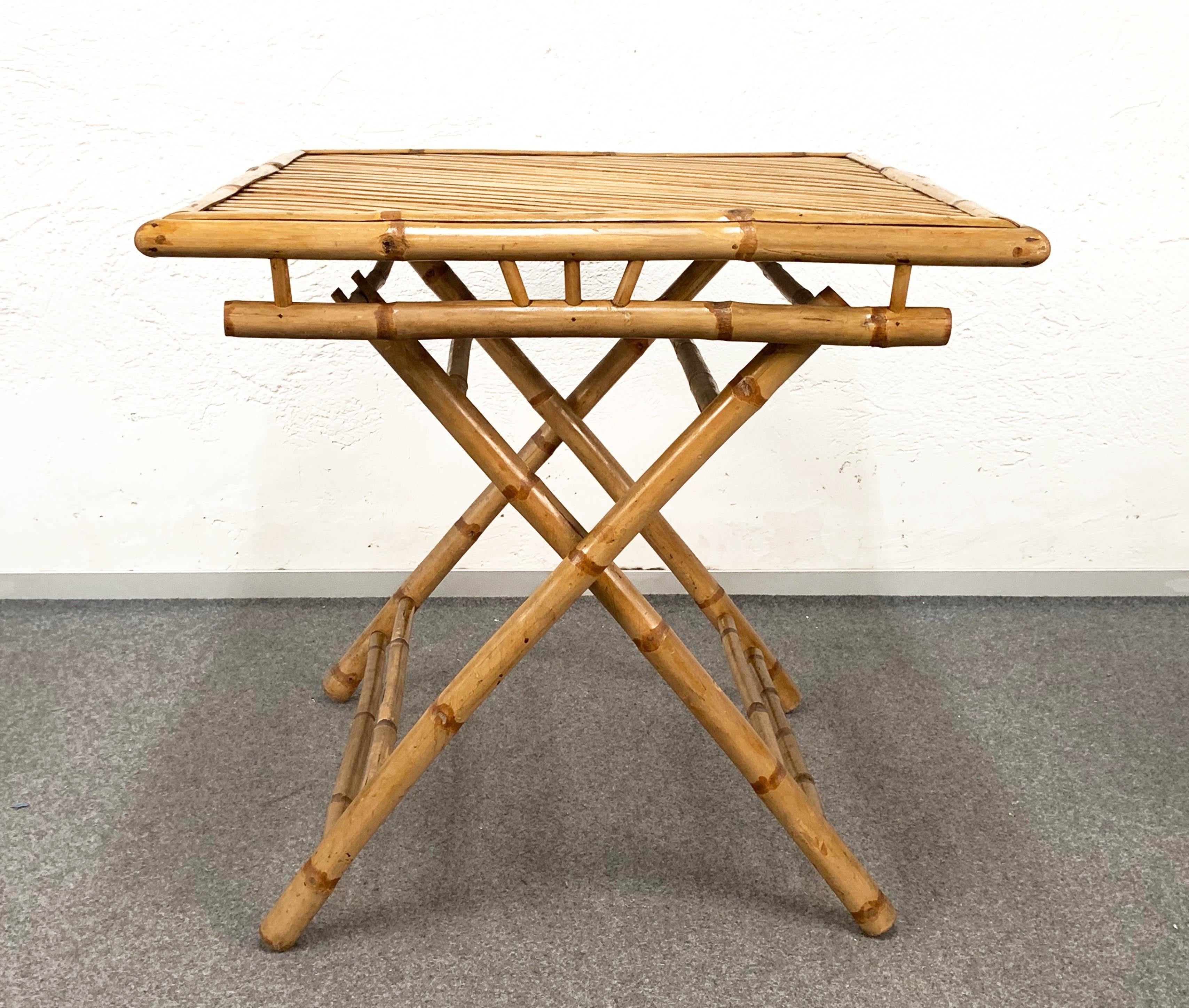 Midcentury Bamboo and Rattan Italian Foldable Table and Four Chairs, 1960s For Sale 3