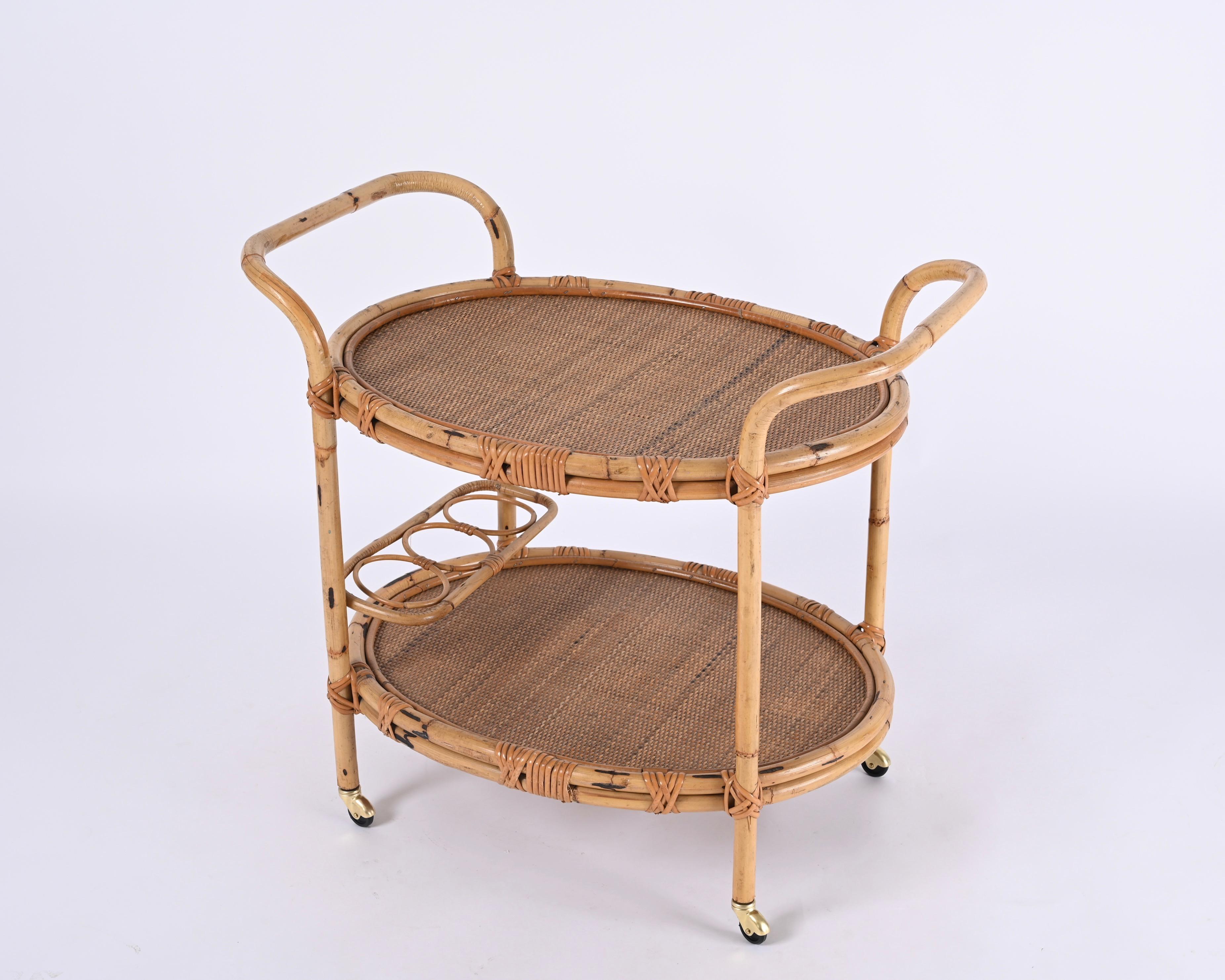 Hand-Woven Midcentury Bamboo and Rattan Italian Oval Serving Bar Cart Trolley, 1960s