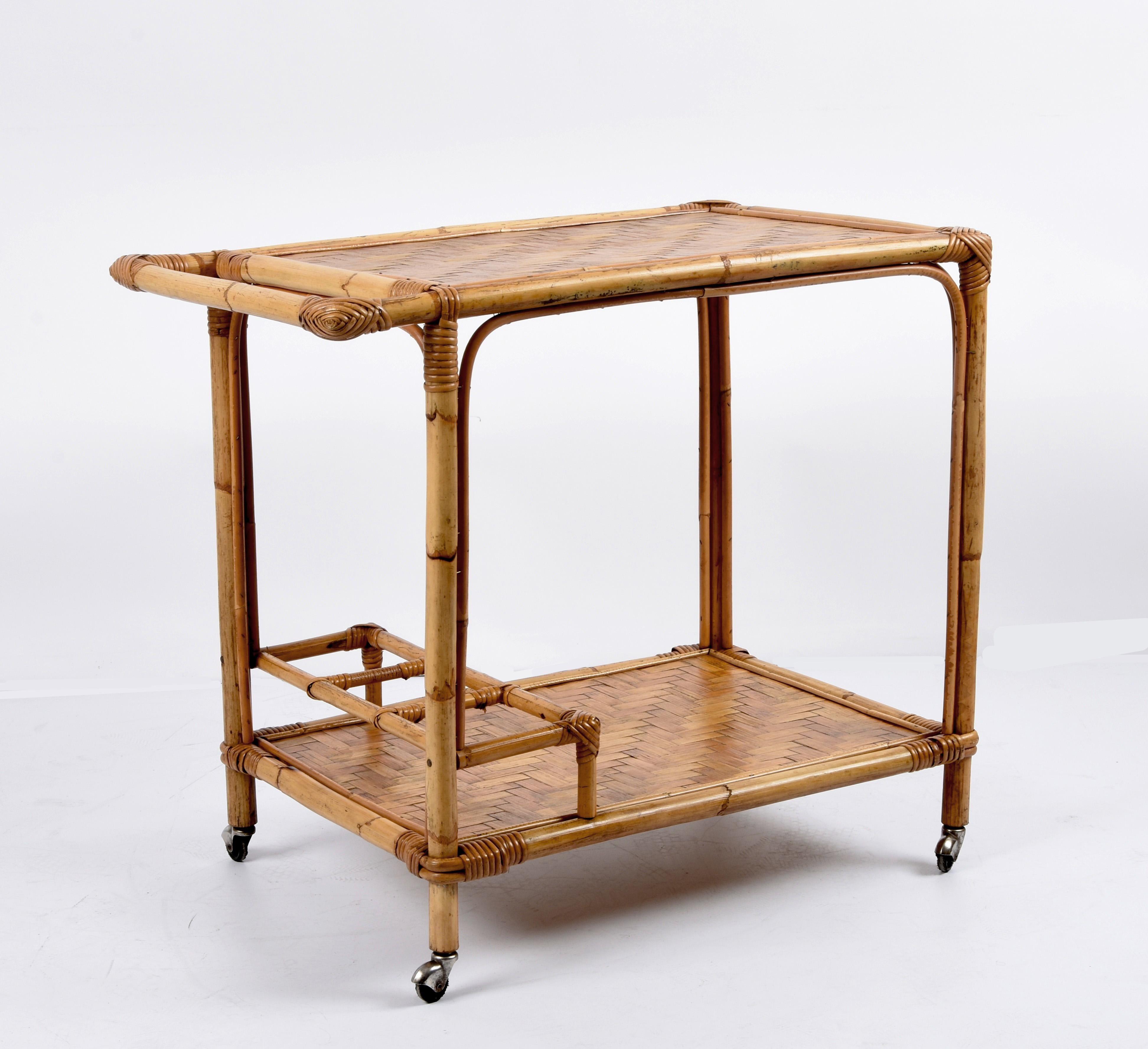 Mid-Century Modern Midcentury Bamboo and Rattan Italian Rectangular Serving Bar Cart Trolley, 1960s For Sale