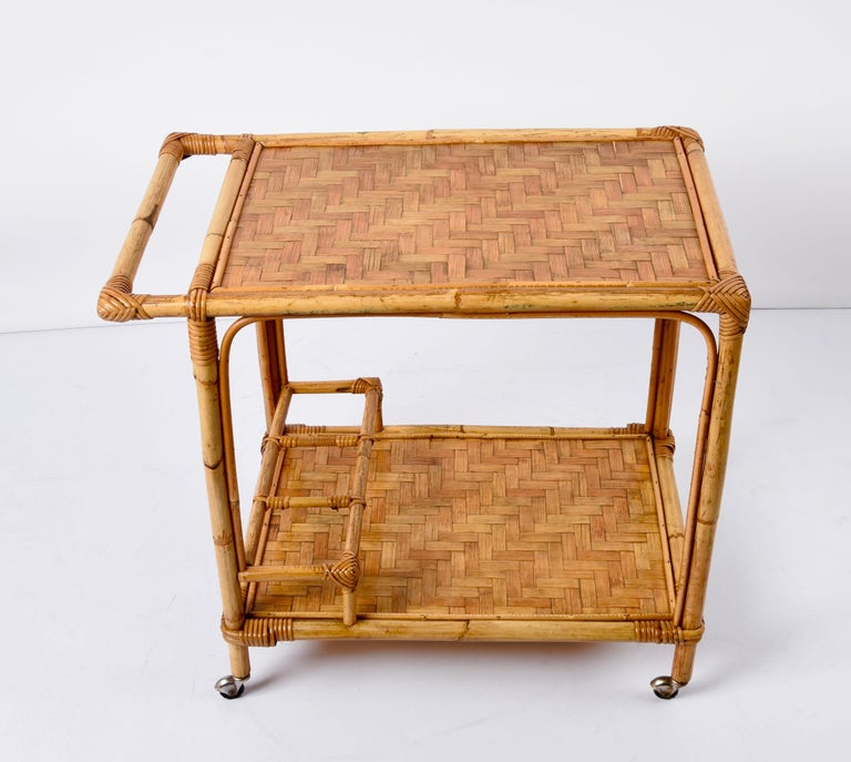 20th Century Midcentury Bamboo and Rattan Italian Rectangular Serving Bar Cart Trolley, 1960s For Sale