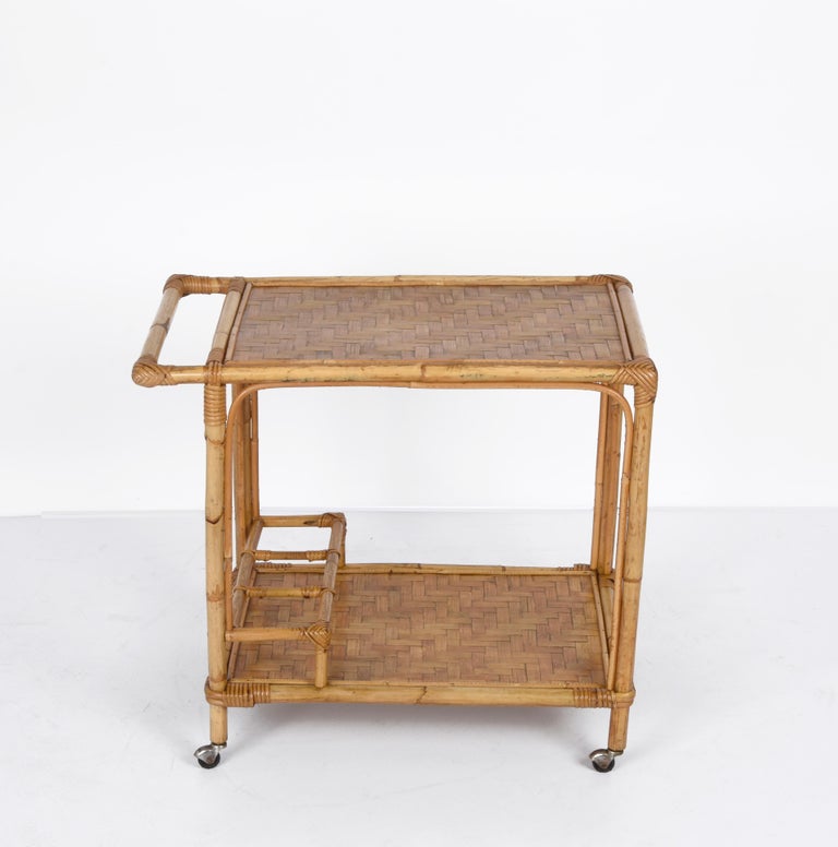 Midcentury Bamboo and Rattan Italian Rectangular Serving Bar Cart Trolley, 1960s For Sale 1