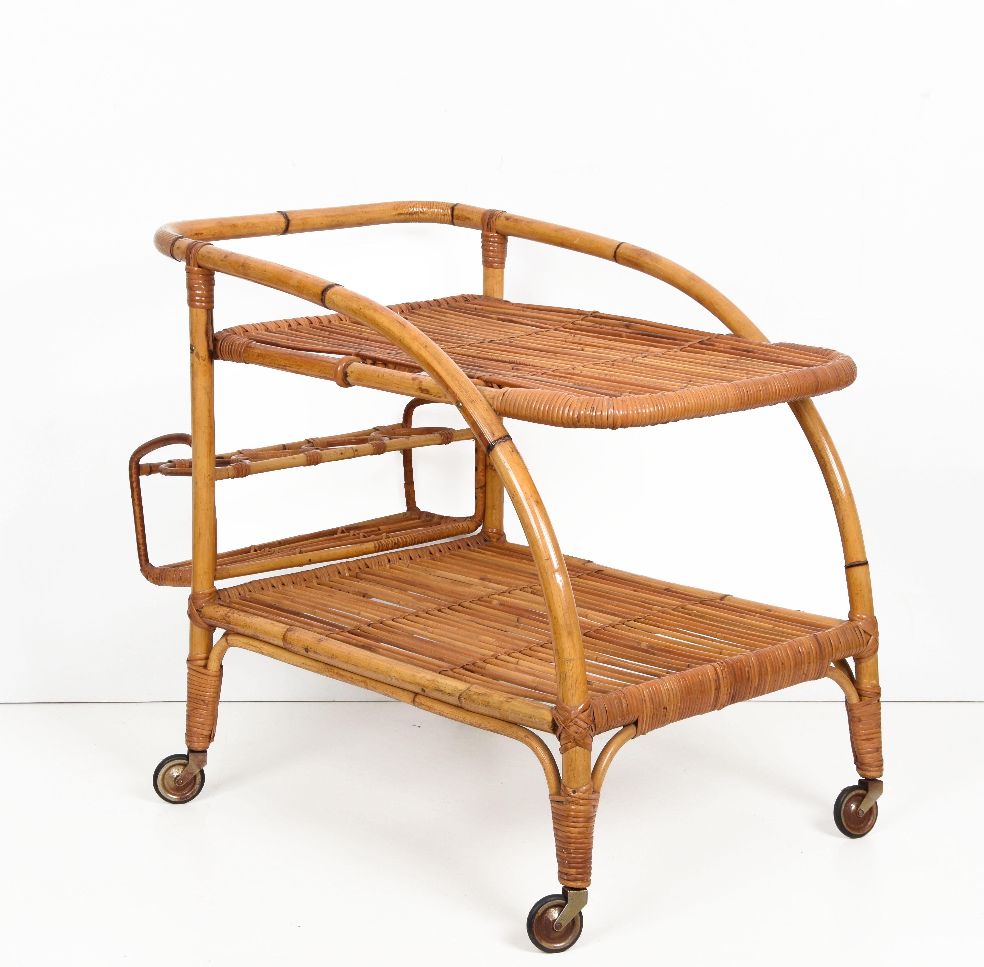 Mid-Century Modern Midcentury Bamboo and Rattan Italian Serving Bar Cart Trolley with Wheels, 1950s