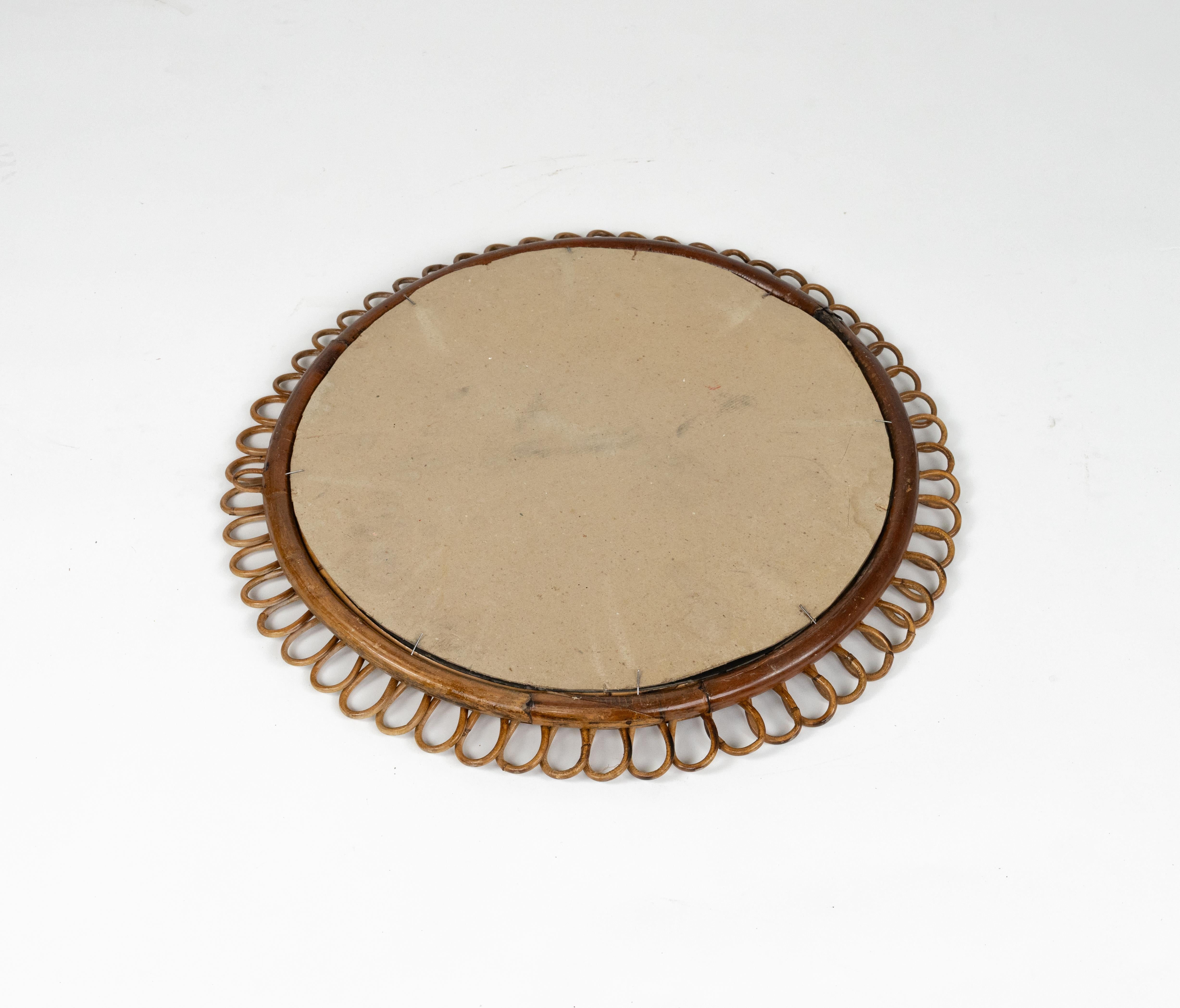 Miroir mural rond du milieu du siècle dernier en bambou et rotin de style Franco Albini, Italie, années 1960 en vente 2