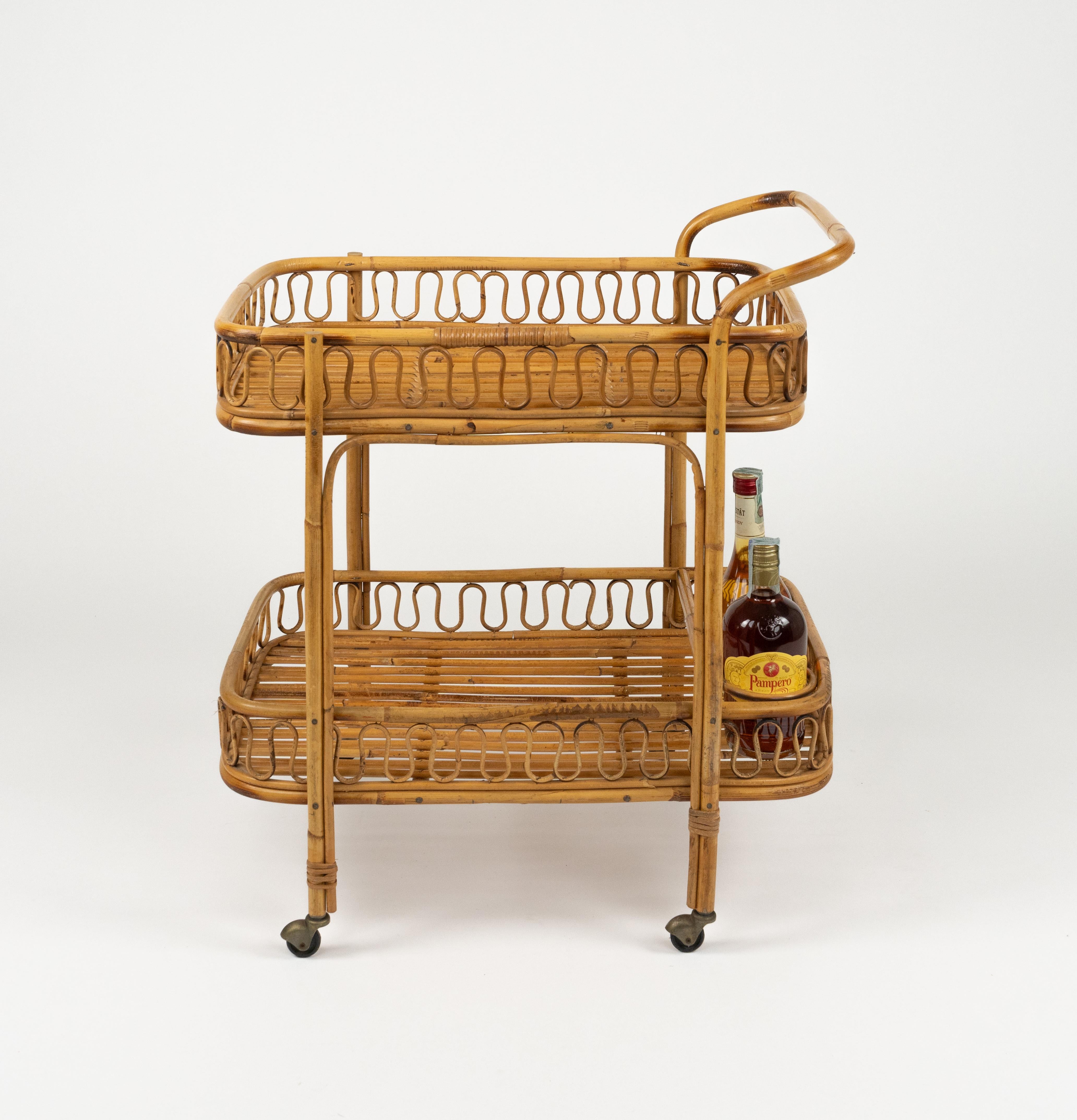 Hand-Crafted Midcentury Bamboo and Rattan Serving Bar Cart Franco Albini Style, Italy 1960s For Sale