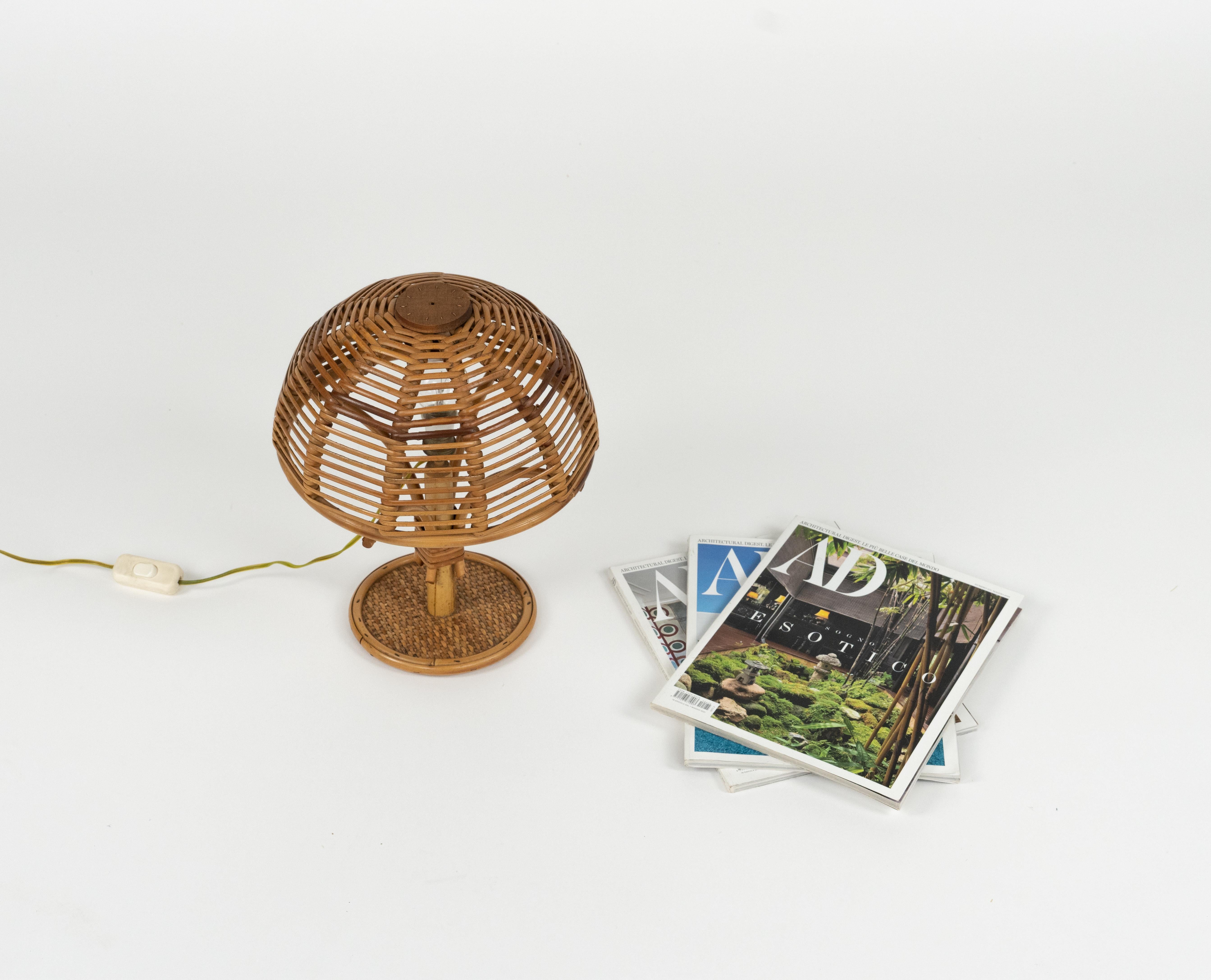 Midcentury Bamboo and Rattan Table Lamp attributed to Louis Sognot, Italy 1960s en venta 2
