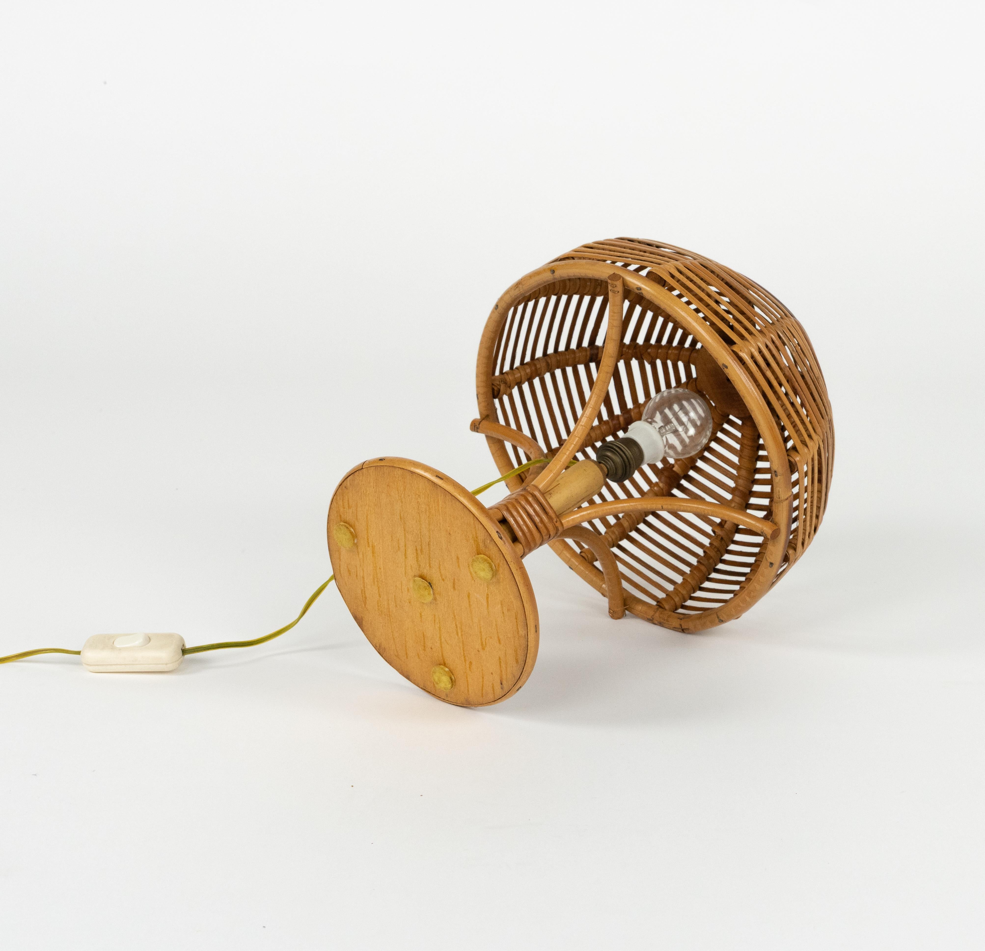 Midcentury Bamboo and Rattan Table Lamp attributed to Louis Sognot, Italy 1960s en venta 4