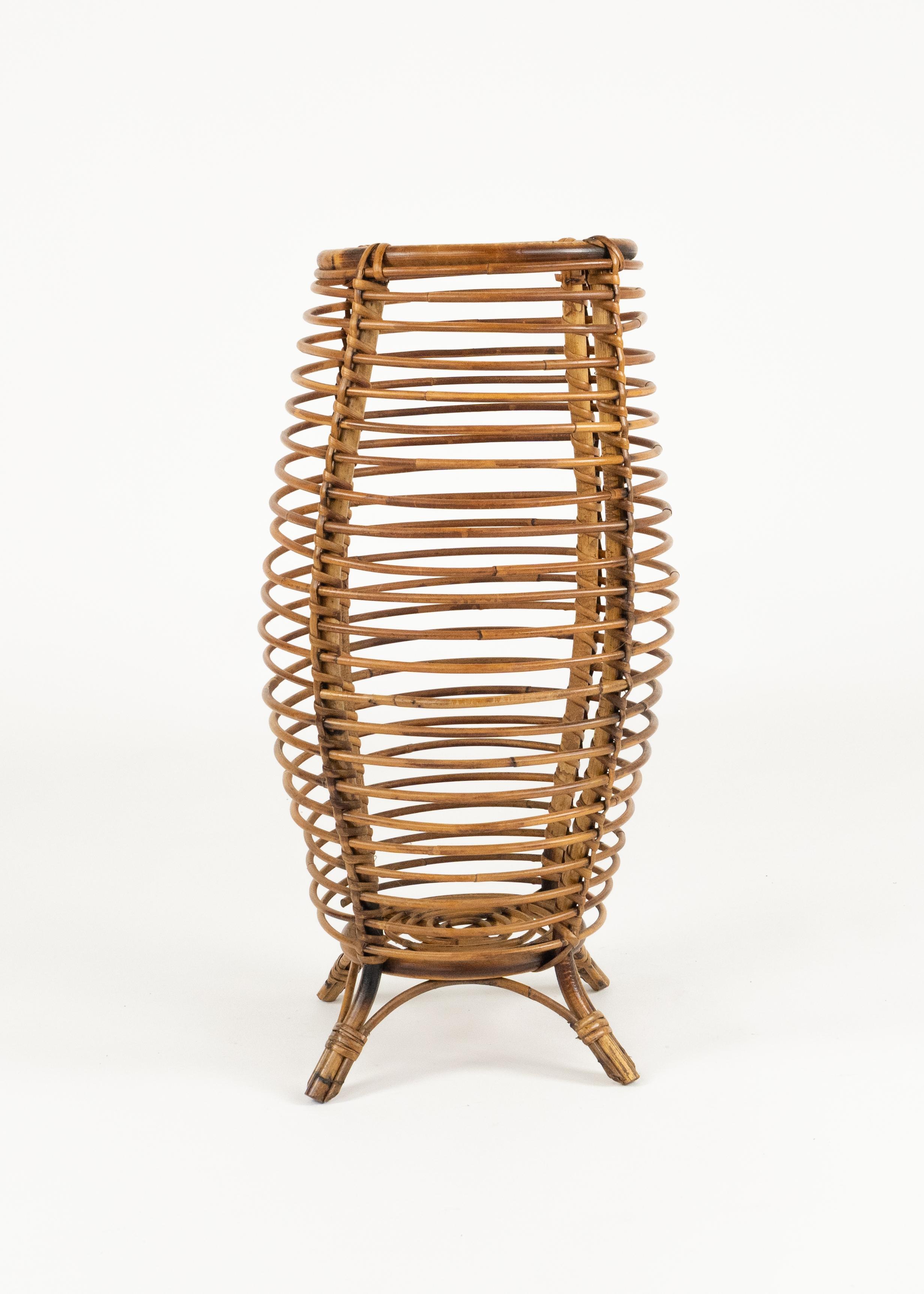 Porte-parapluies en bambou et rotin du milieu du siècle, style Franco Albini, Italie, années 1960 Bon état - En vente à Rome, IT