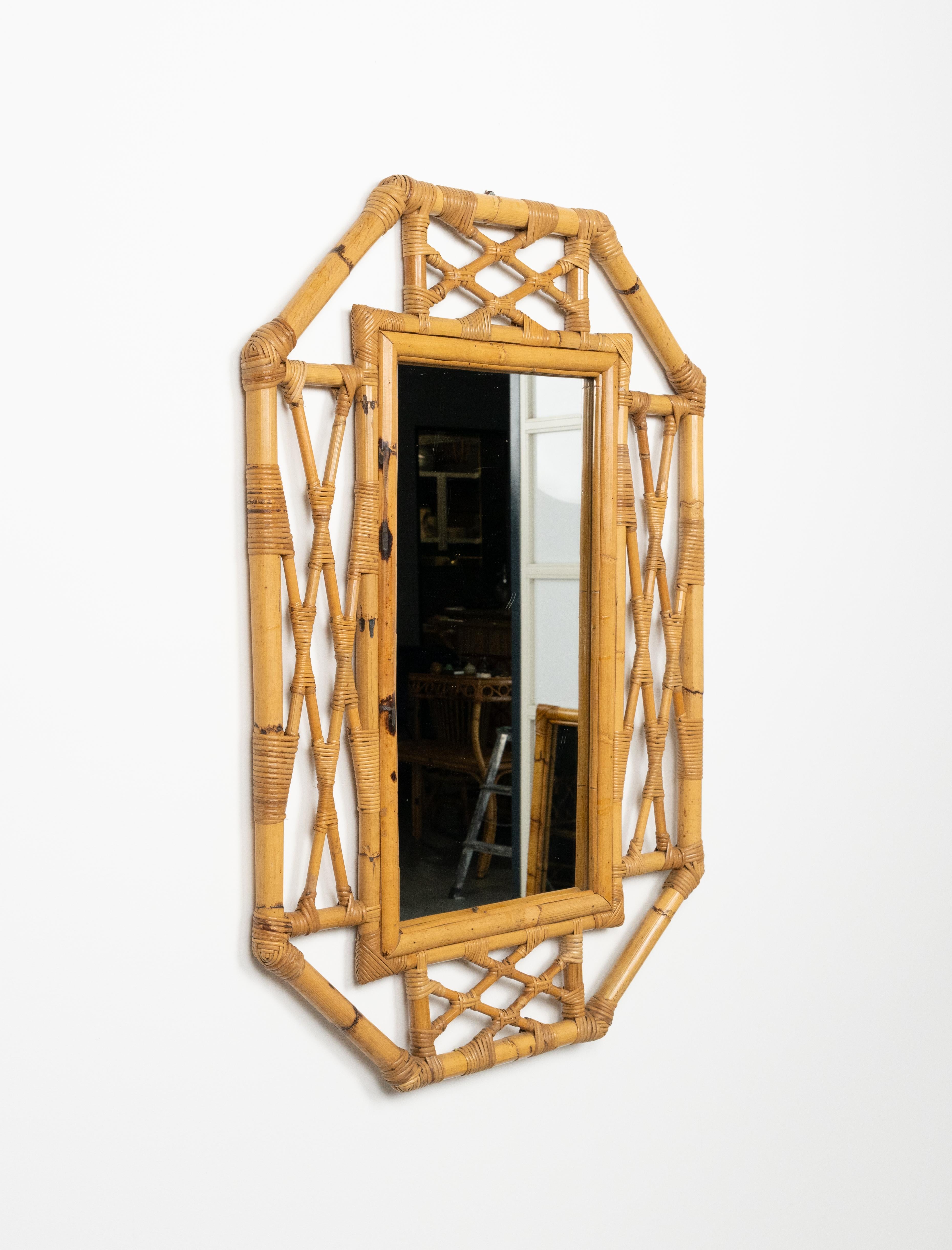 Midcentury Bamboo and Rattan Wall Mirror Vivai Del Sud Style, Italy 1970s For Sale 4