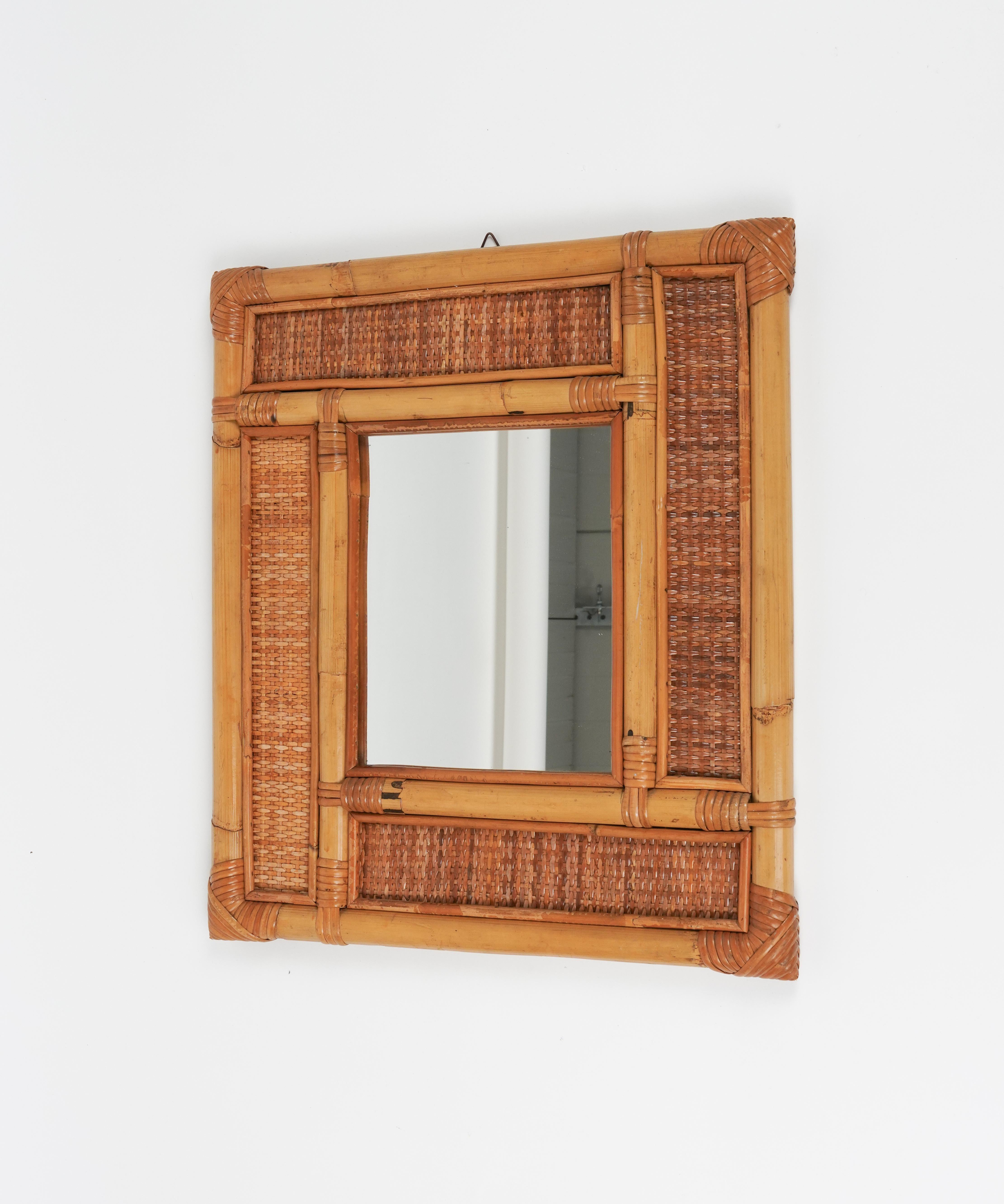 Midcentury Bamboo and Rattan Wall Mirror Vivai Del Sud Style, Italy 1970s For Sale 1