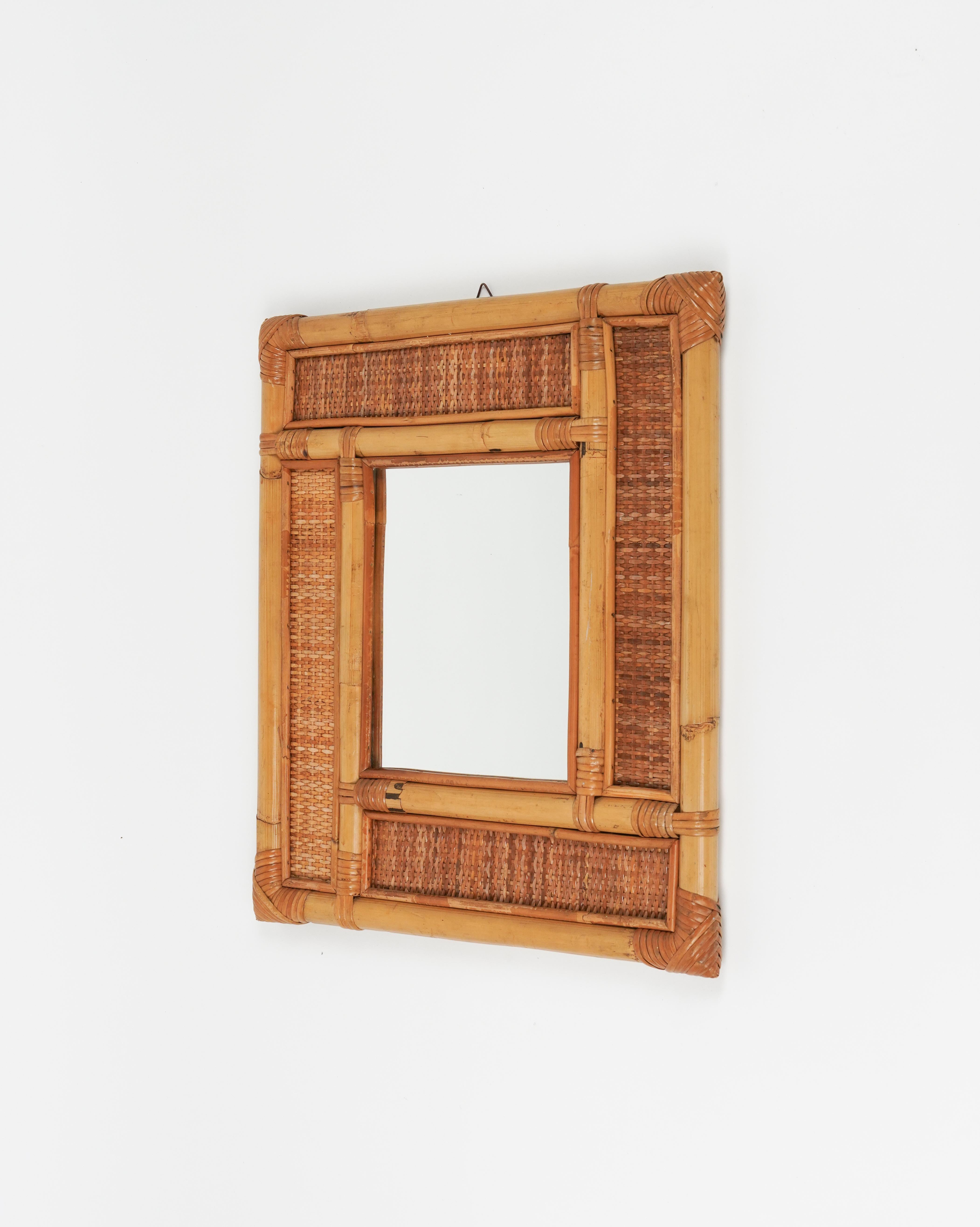 Midcentury Bamboo and Rattan Wall Mirror Vivai Del Sud Style, Italy 1970s For Sale 2