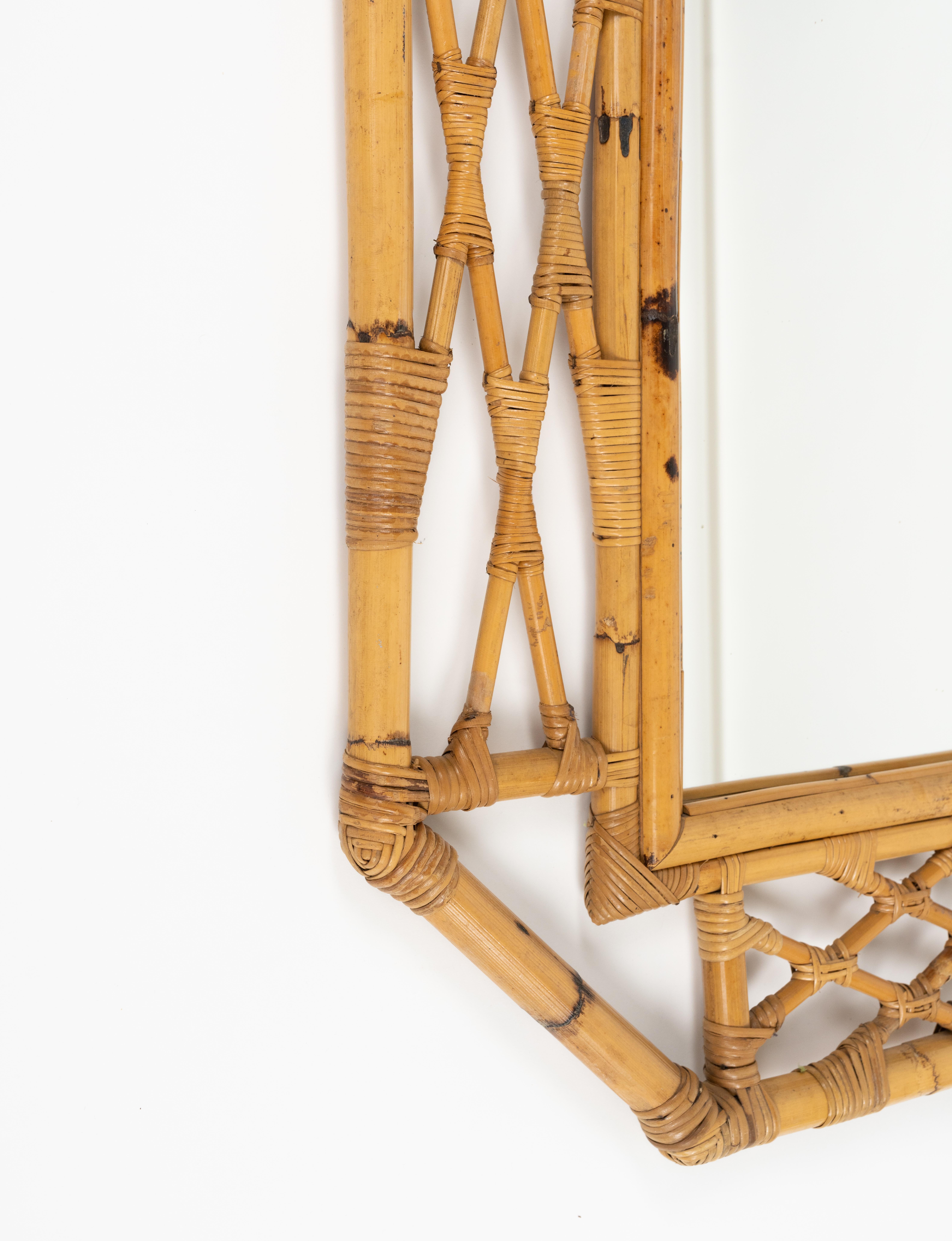 Midcentury Bamboo and Rattan Wall Mirror Vivai Del Sud Style, Italy 1970s For Sale 2