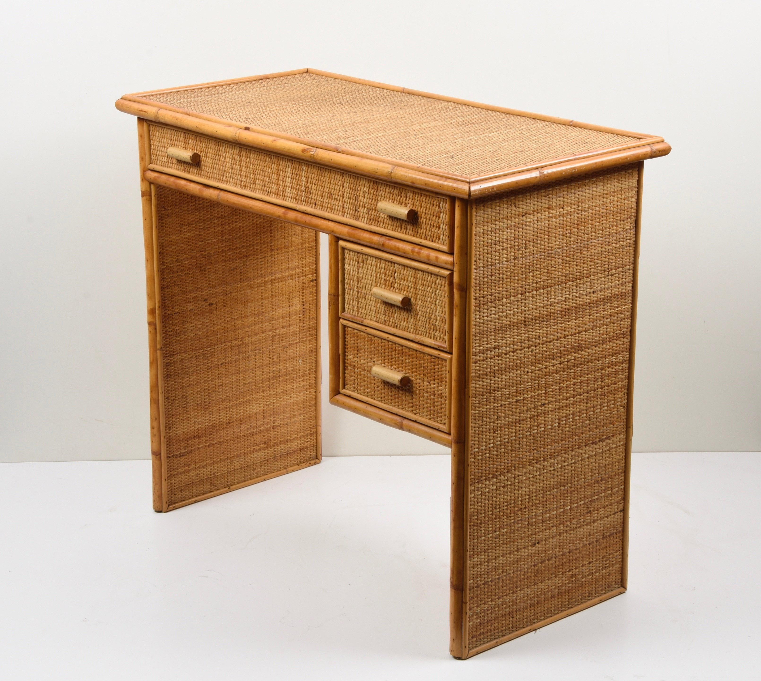 Midcentury Bamboo and Wicker Italian Desk with Drawers, 1980s 5