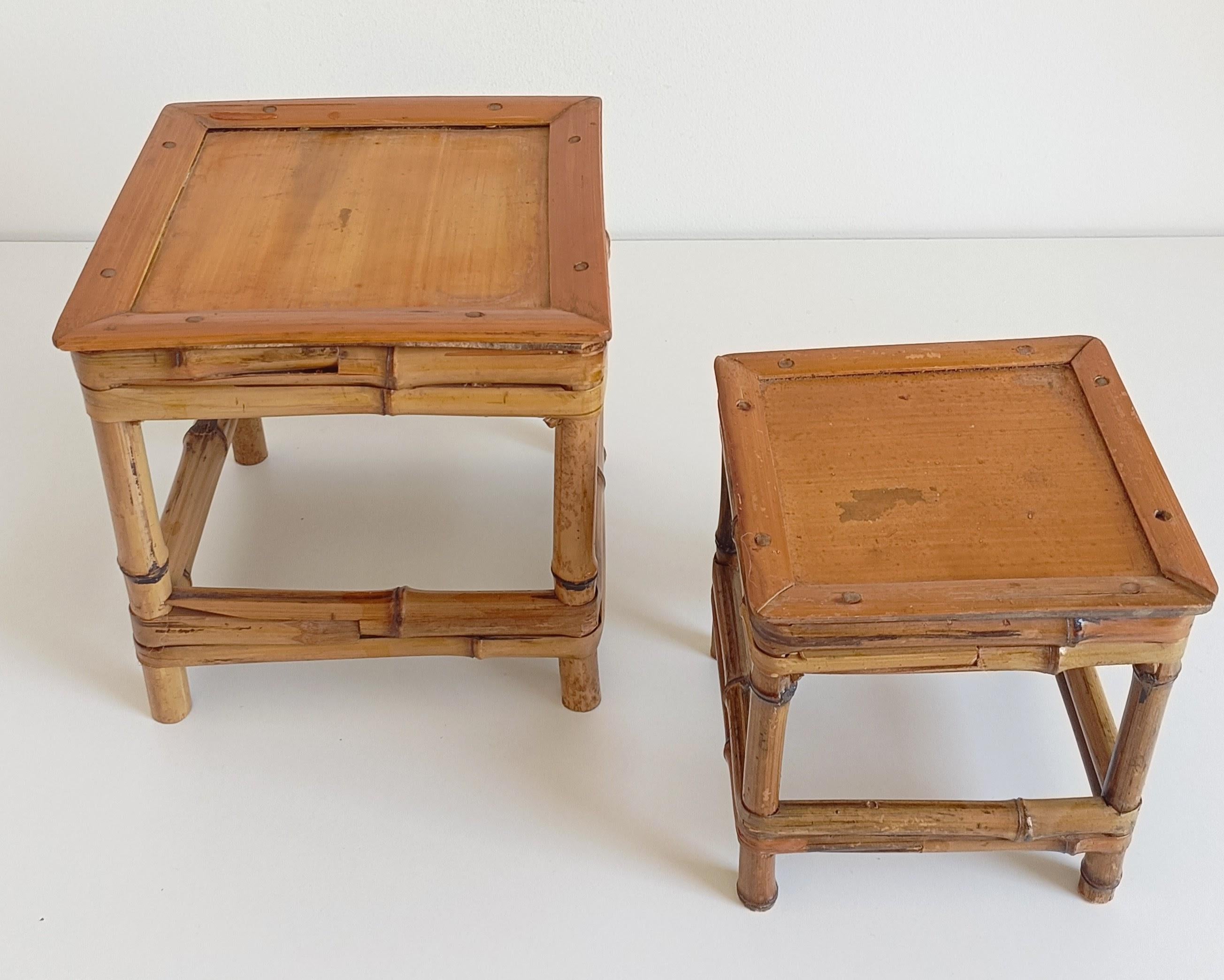 Pequeños pedestales o mesas de centro de bambú y madera de mediados de siglo, Francia, años 50 en venta 1