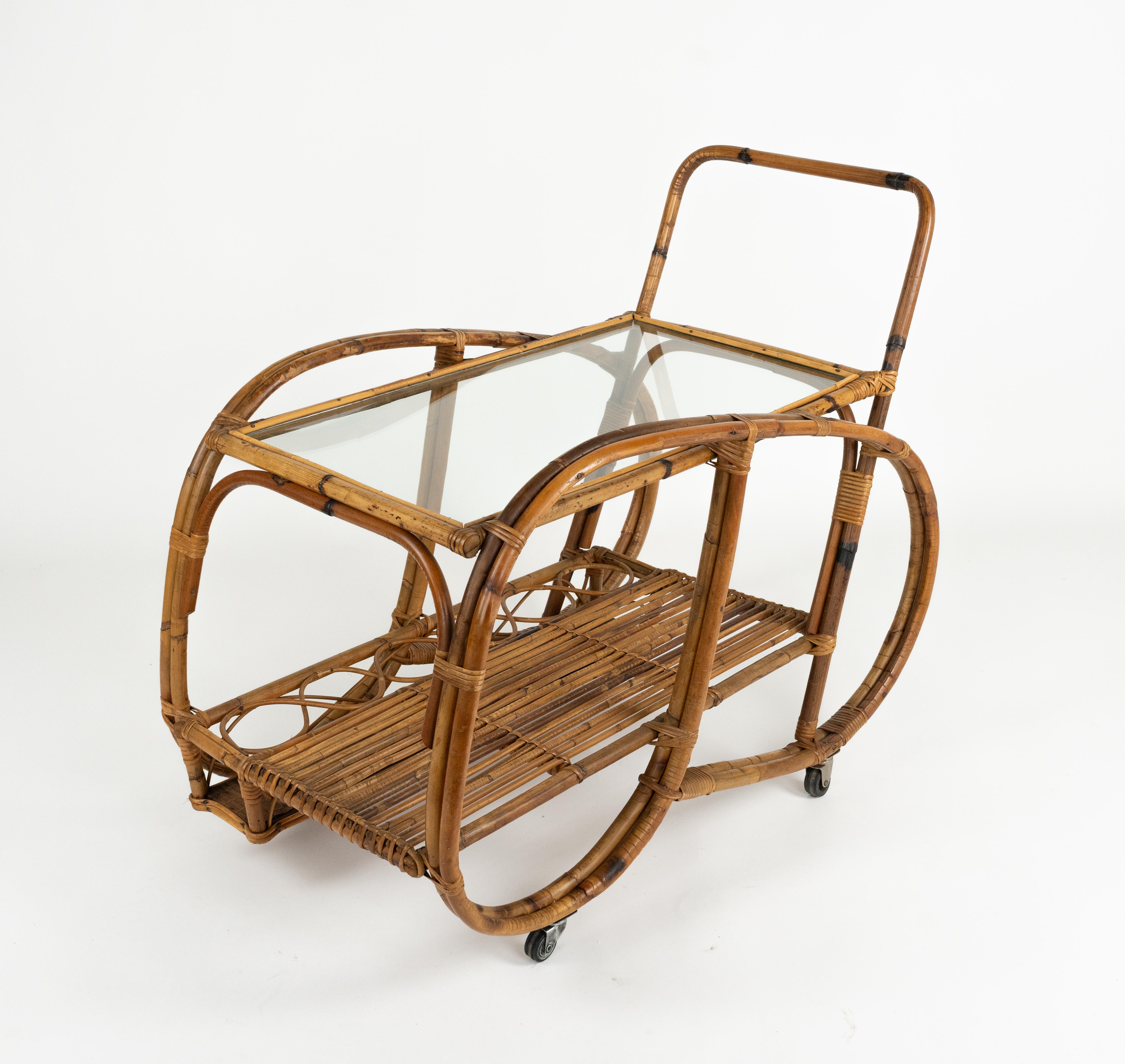 Barwagen aus Bambus, Rattan und Glas aus der Jahrhundertmitte, Italien 1960er im Angebot 2