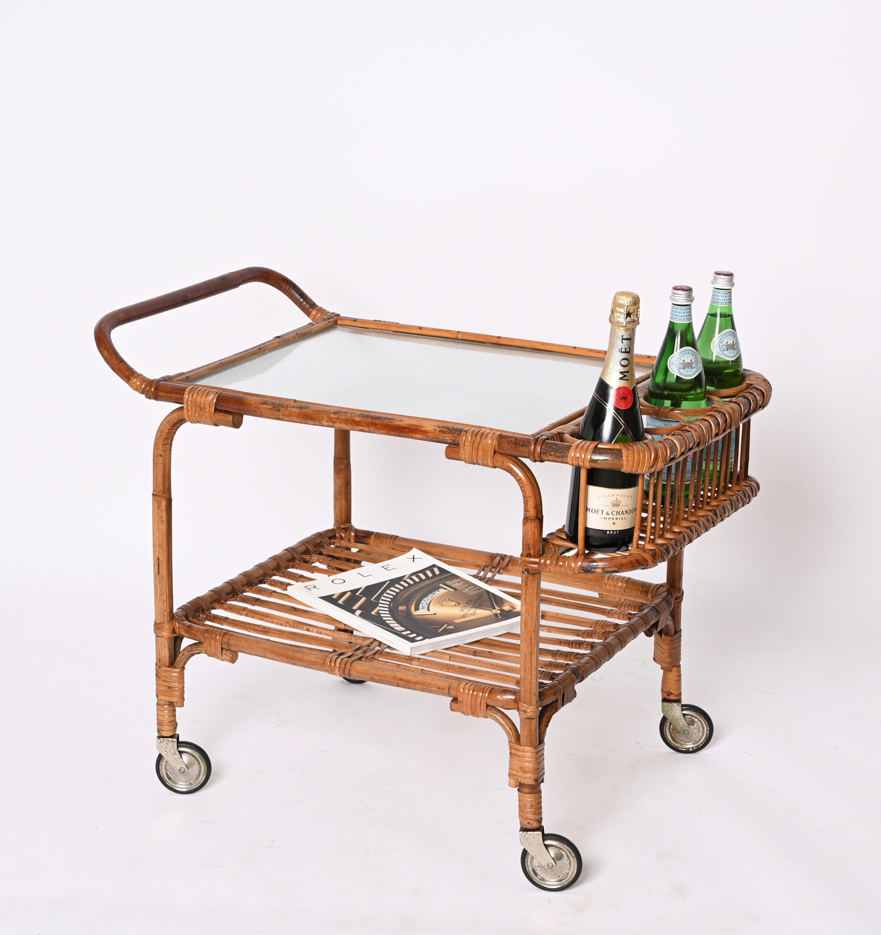 20th Century Midcentury Bamboo Rattan, Glass Rectangular Serving Bar Cart Trolley Italy 1960s