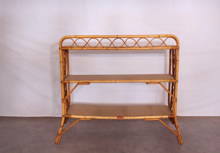 Midcentury Bamboo Rattan Shelves Étagère French Three-Tier Bookcase In Good Condition In Labrit, Landes