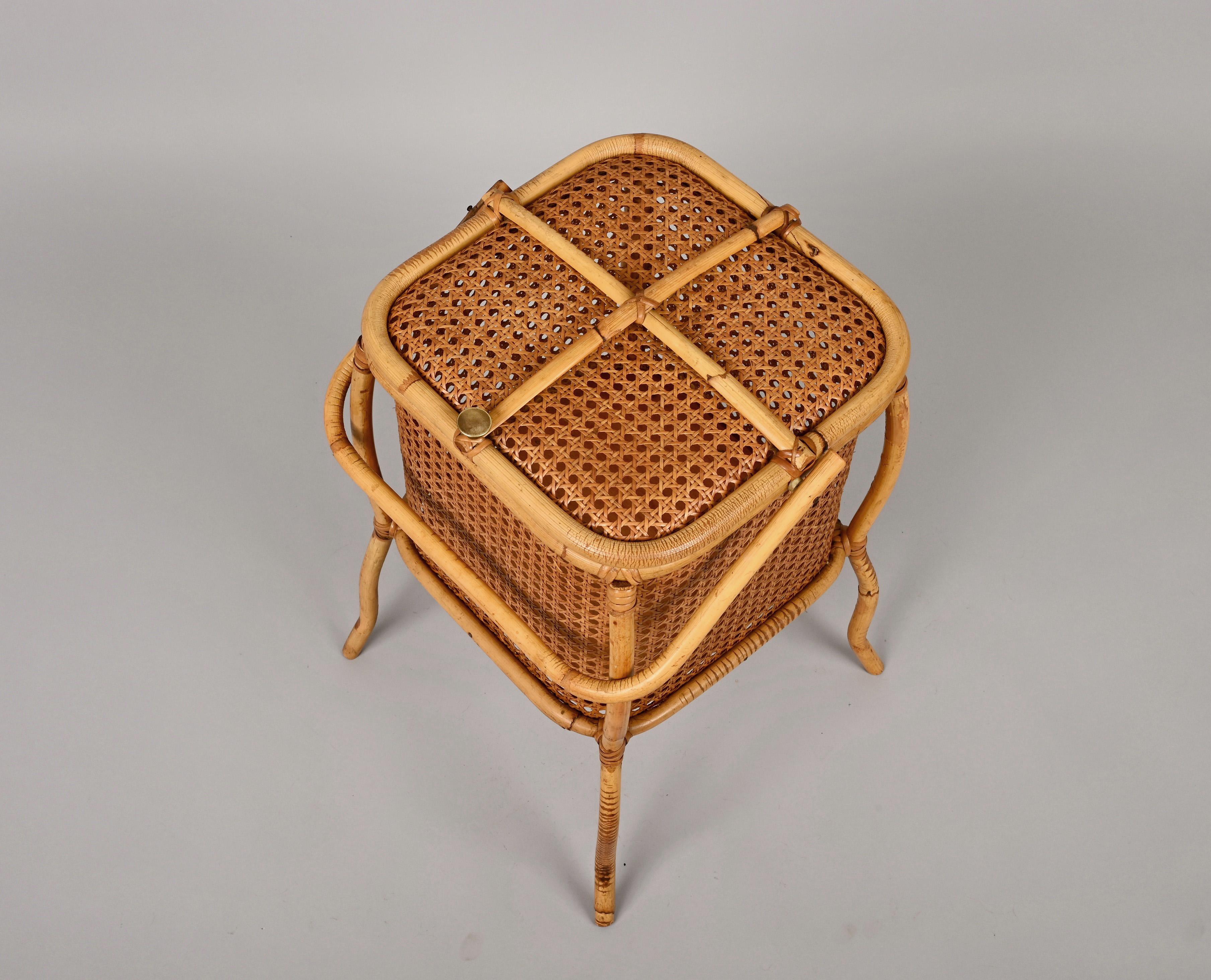 Midcentury Bamboo, Wicker and Vienna Straw Cubic Italian Magazine Basket, 1960s For Sale 7
