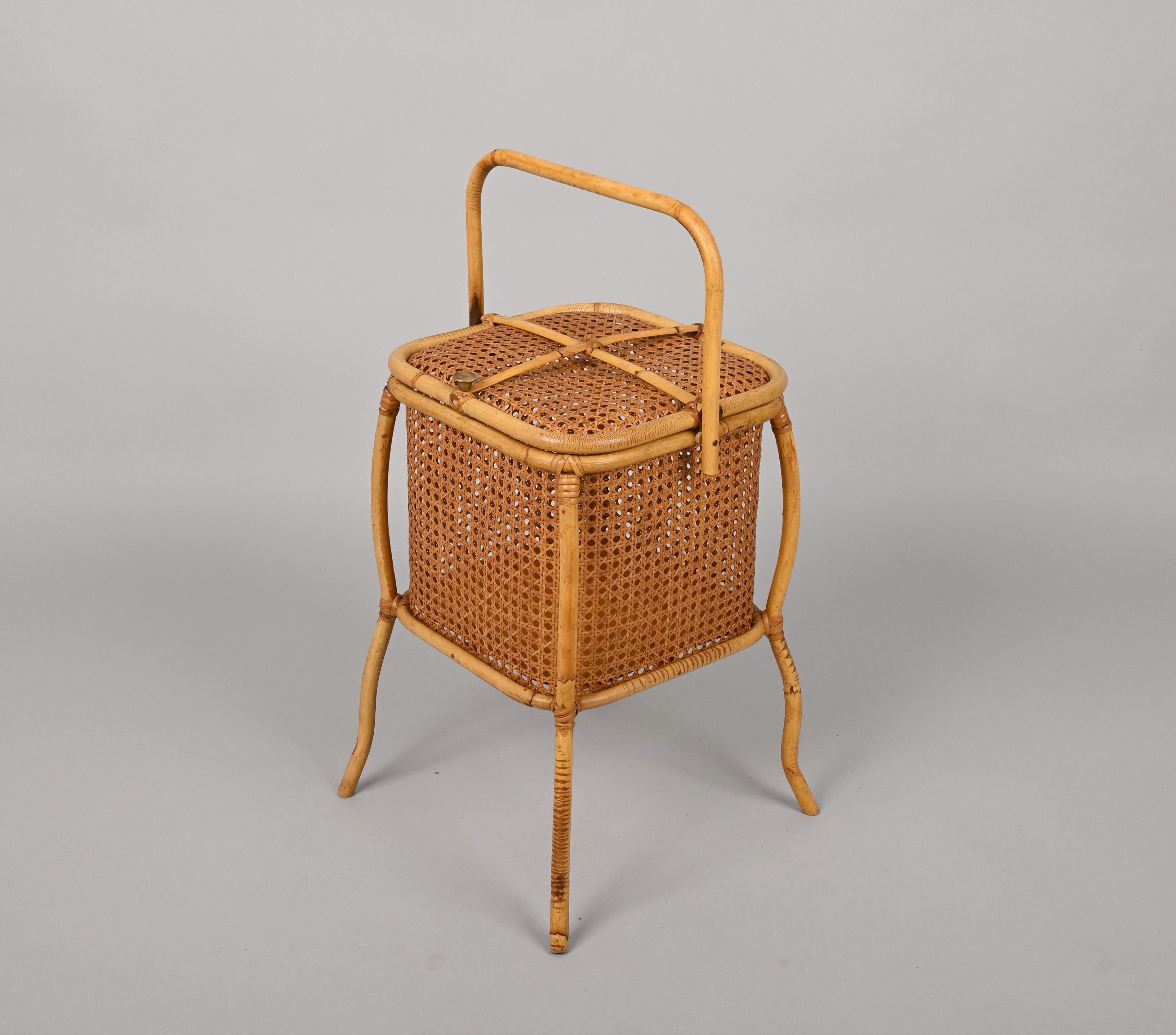 Midcentury Bamboo, Wicker and Vienna Straw Cubic Italian Magazine Basket, 1960s For Sale 8