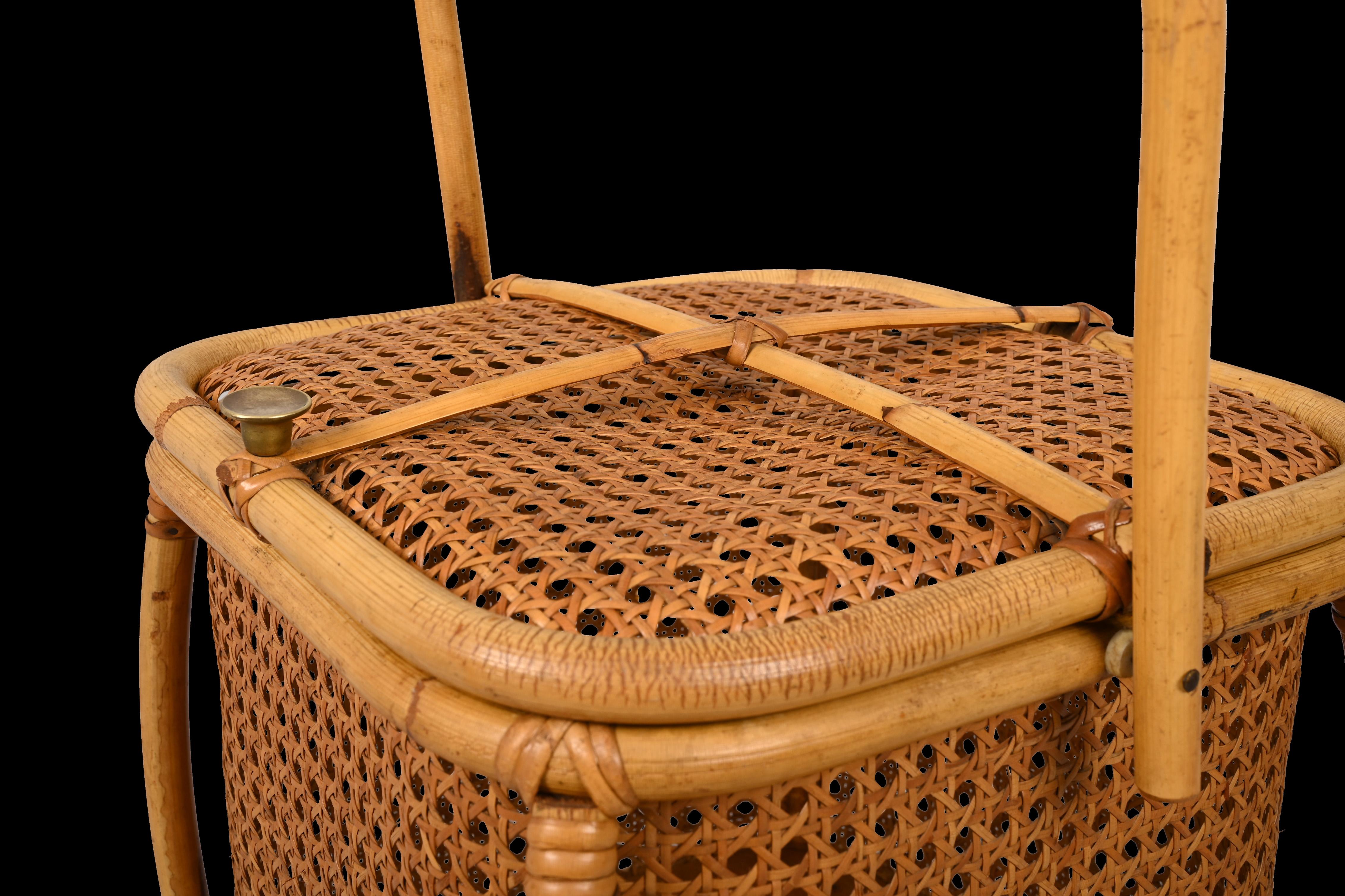Midcentury Bamboo, Wicker and Vienna Straw Cubic Italian Magazine Basket, 1960s For Sale 9
