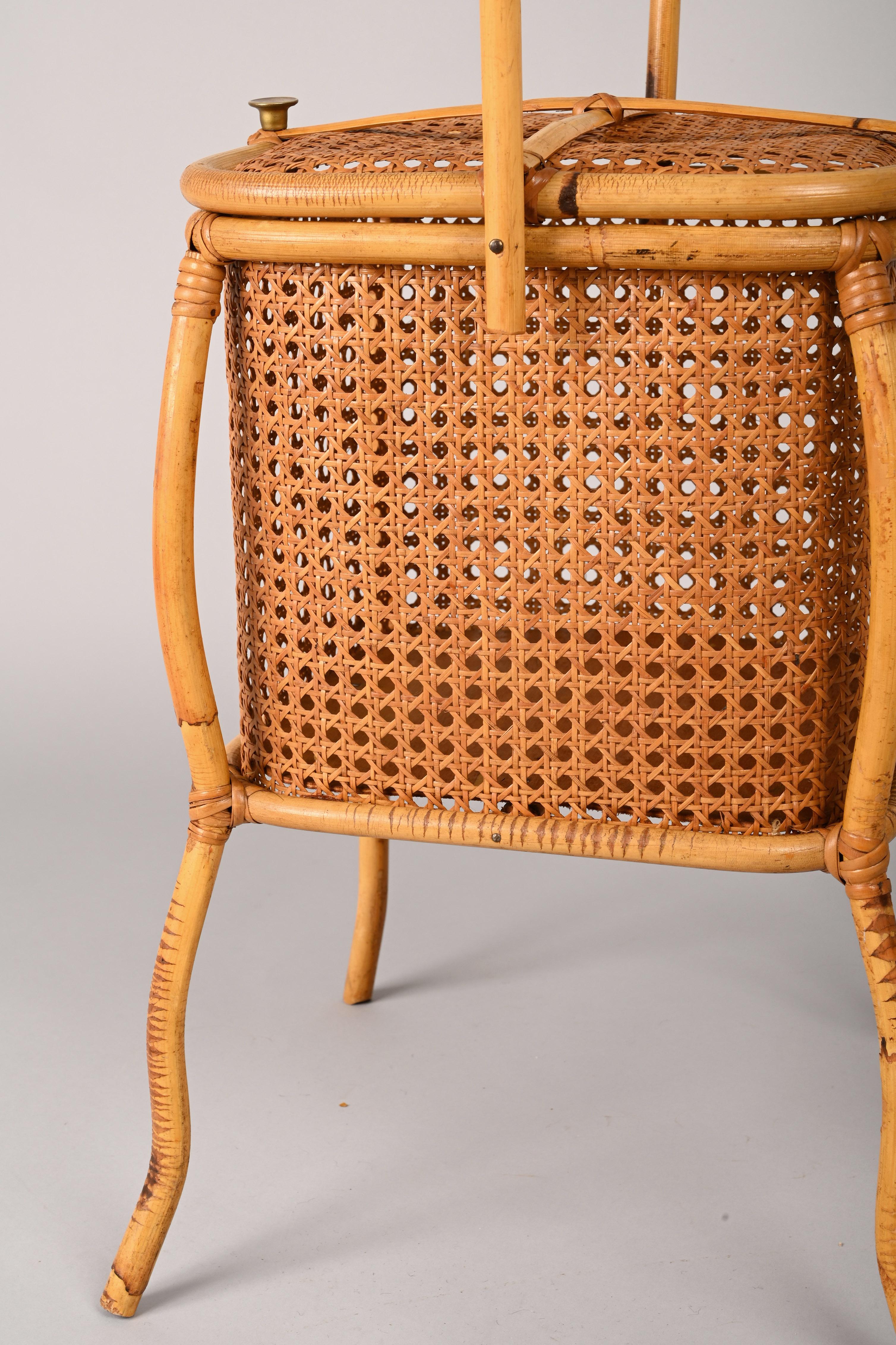 Midcentury Bamboo, Wicker and Vienna Straw Cubic Italian Magazine Basket, 1960s For Sale 12