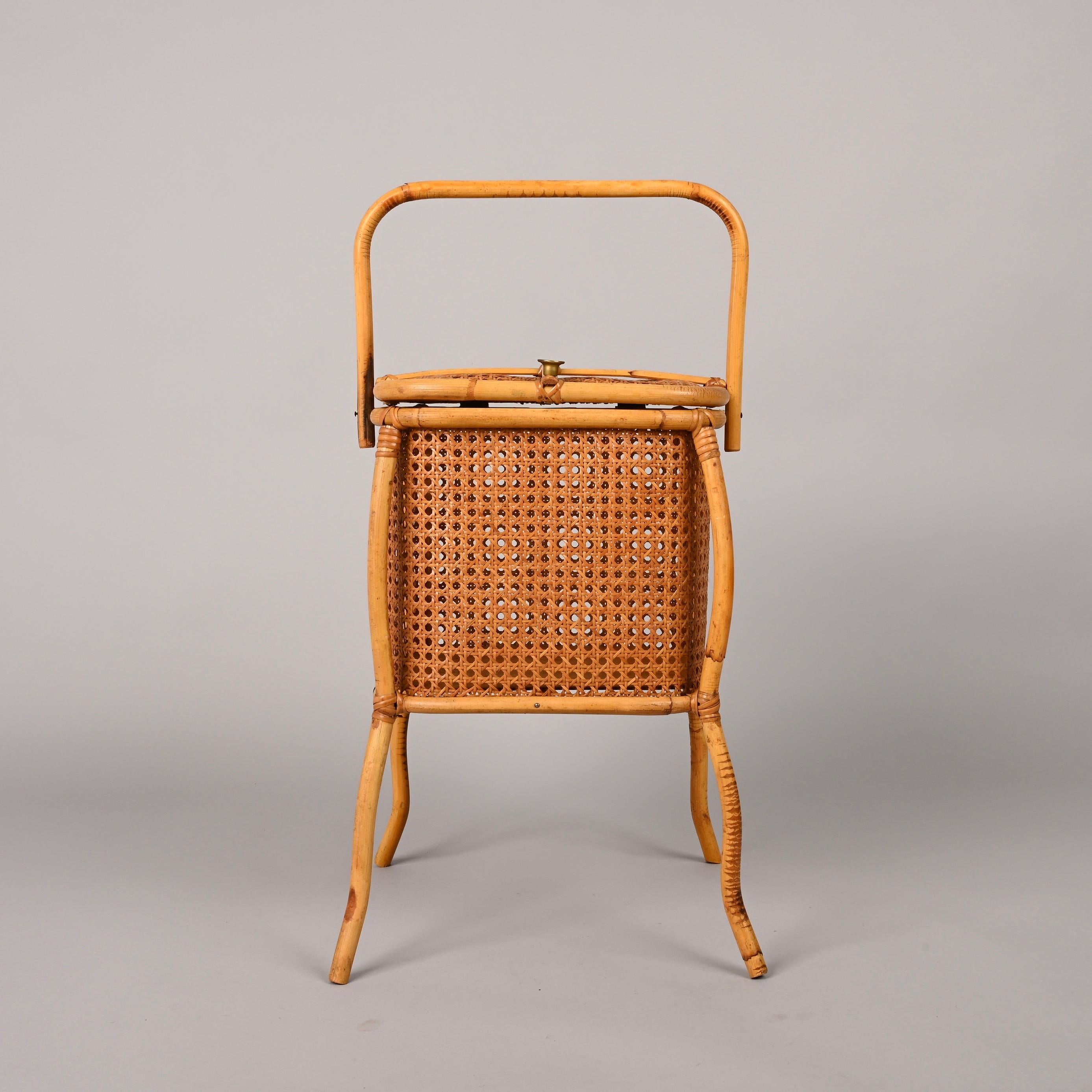 Midcentury Bamboo, Wicker and Vienna Straw Cubic Italian Magazine Basket, 1960s For Sale 1
