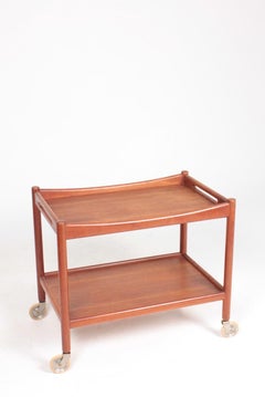 Barwagen aus der Mitte des Jahrhunderts aus Teakholz:: entworfen von Hans Wegner:: 1950er Jahre