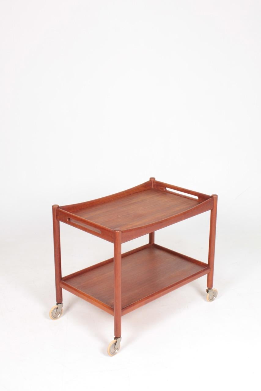 Midcentury Bar Cart in Teak Designed by Hans Wegner, 1950s In Good Condition In Lejre, DK