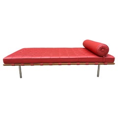 Méridienne Barcelona du milieu du siècle Ludwig Mies van Der Rohe pour Knoll