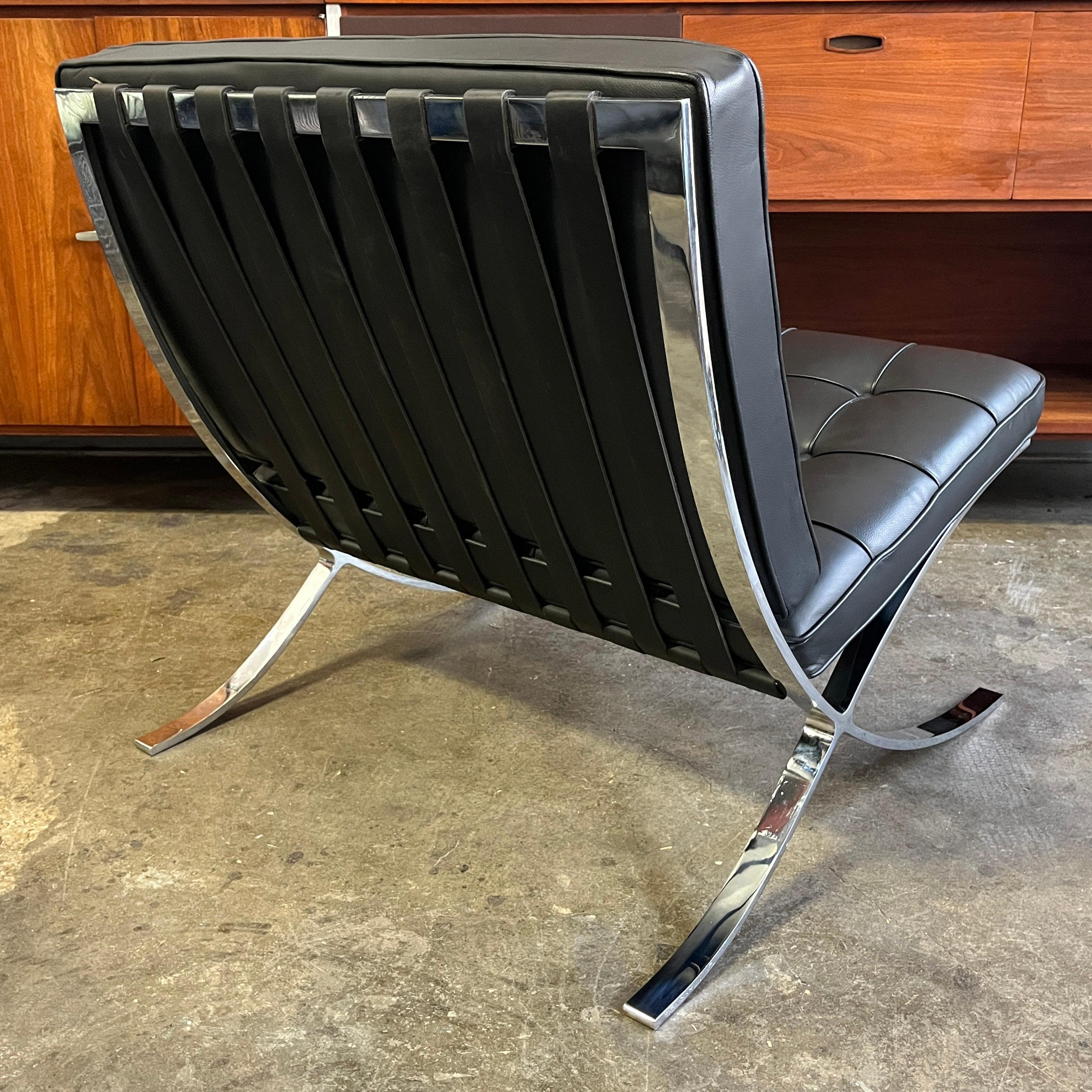American Midcentury Barcelona Lounge Chair for Knoll
