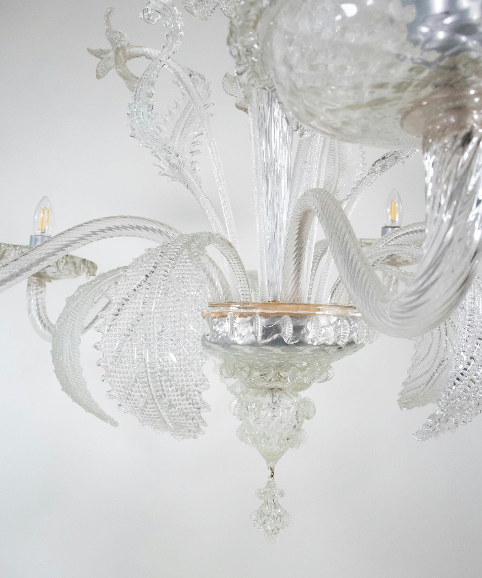 Lampadario a cinque bracci in Cristallo di Murano in stile barocco del MidCentury in vendita 11