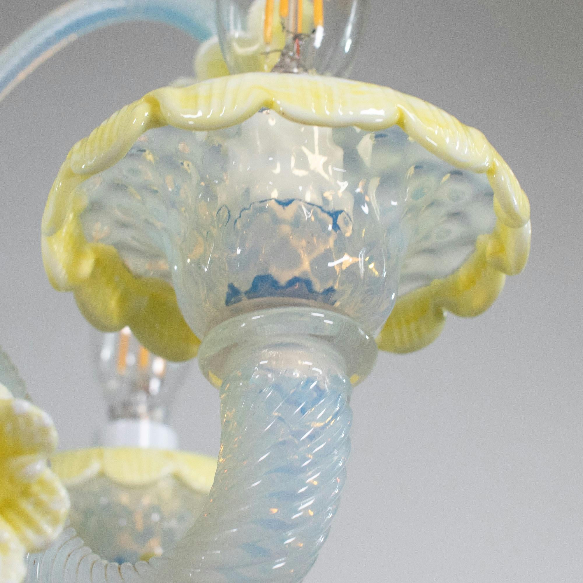 MidCentury Baroque Style Opaline Murano Chandelier with Yellow Lattimo Daffodils 2