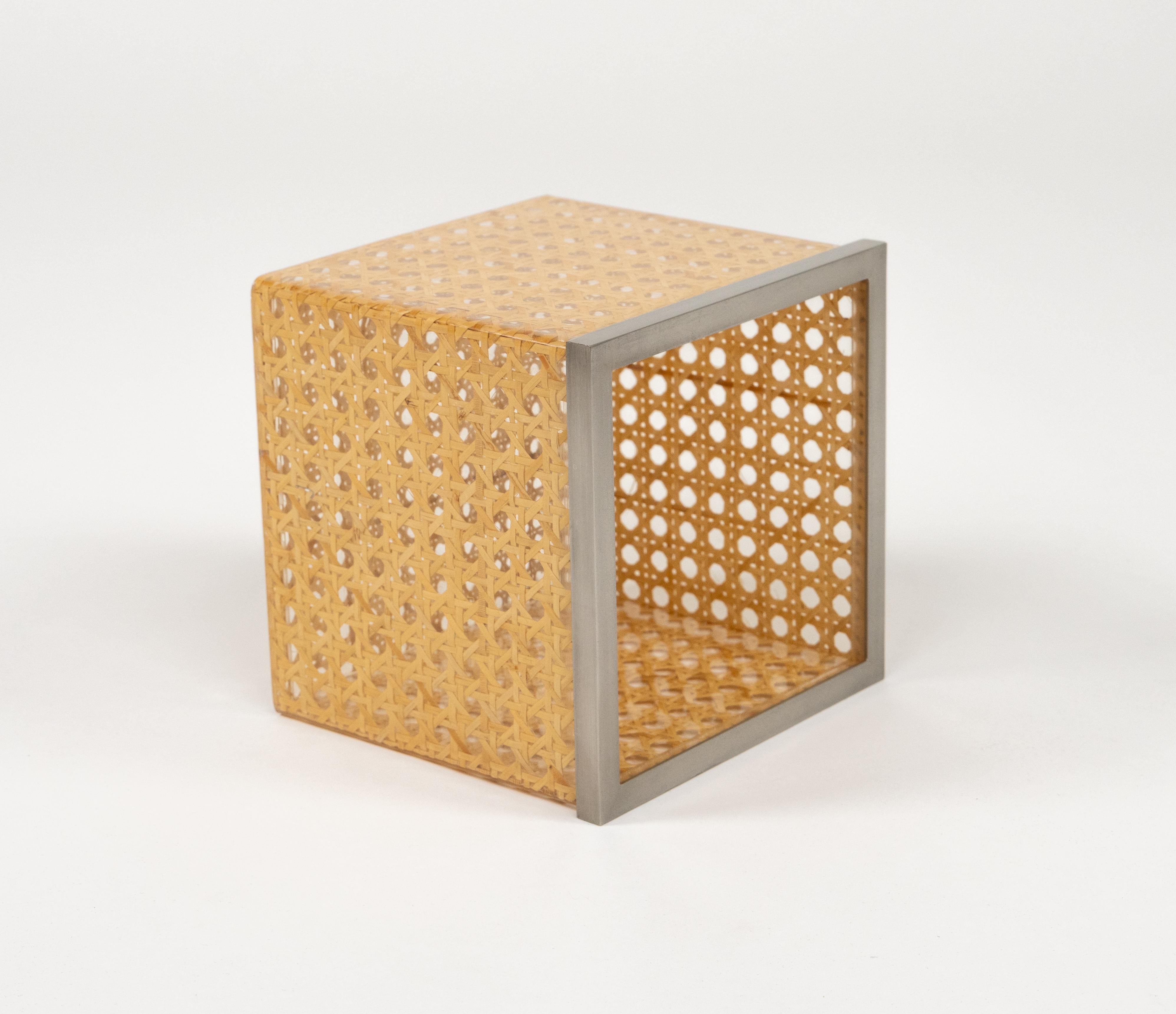 Panier du milieu du siècle dernier en Lucite, rotin et acier de style Christian Dior, Italie 1970 en vente 2