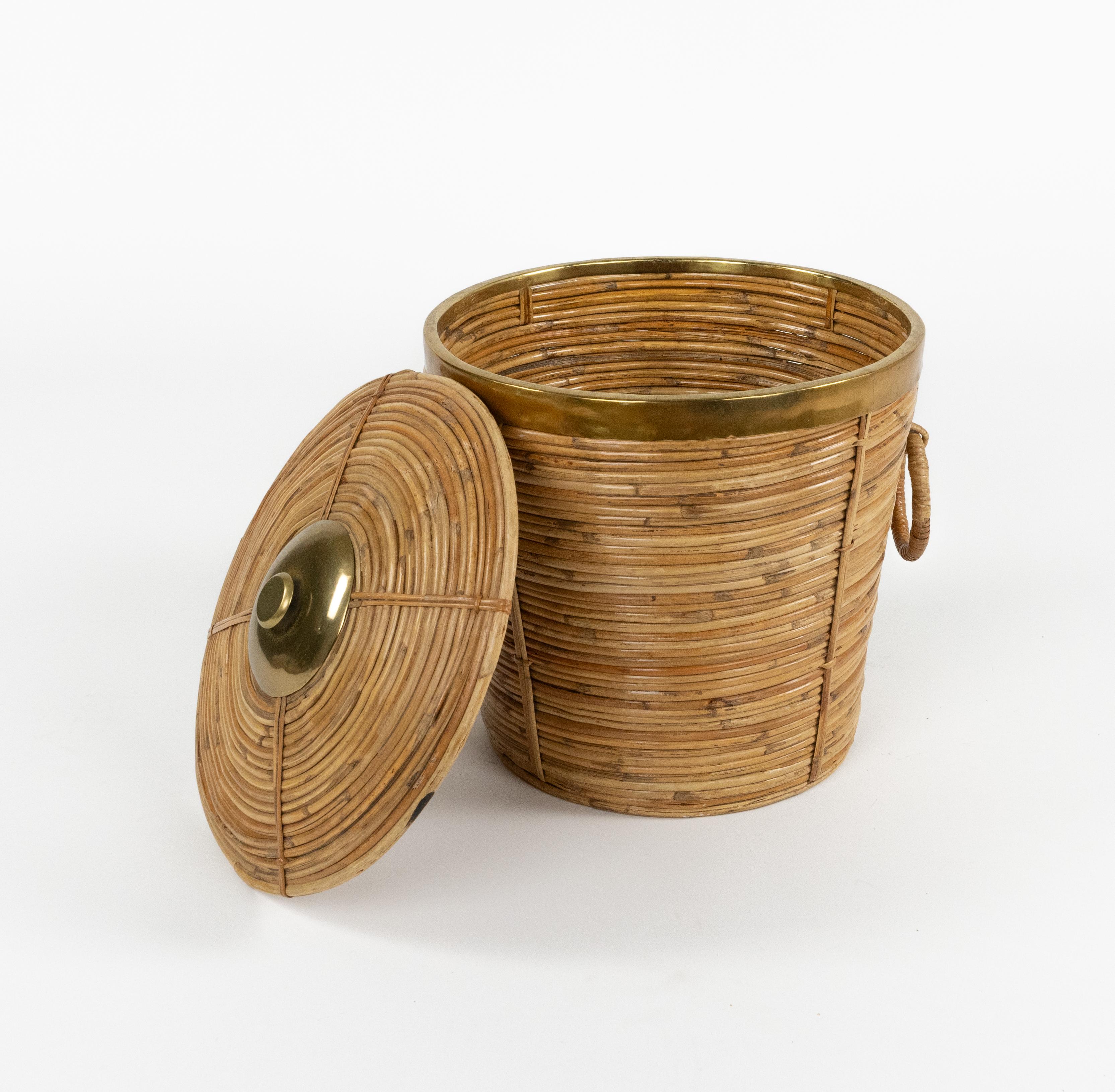 Midcentury Korb Rattan, Weide und Messing Vivai del Sud Stil, Italien 1970er im Angebot 2