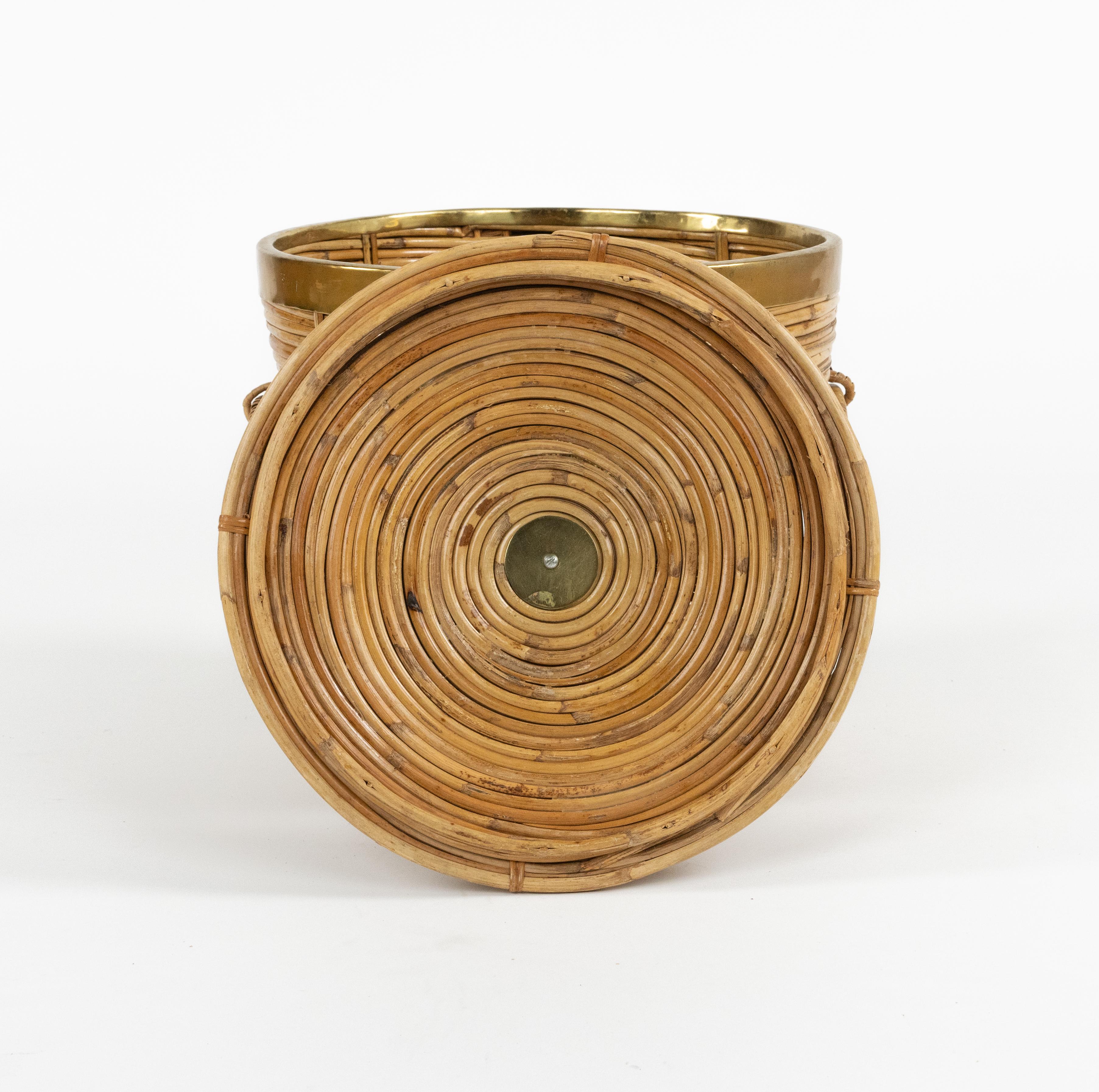 Midcentury Korb Rattan, Weide und Messing Vivai del Sud Stil, Italien 1970er im Angebot 8