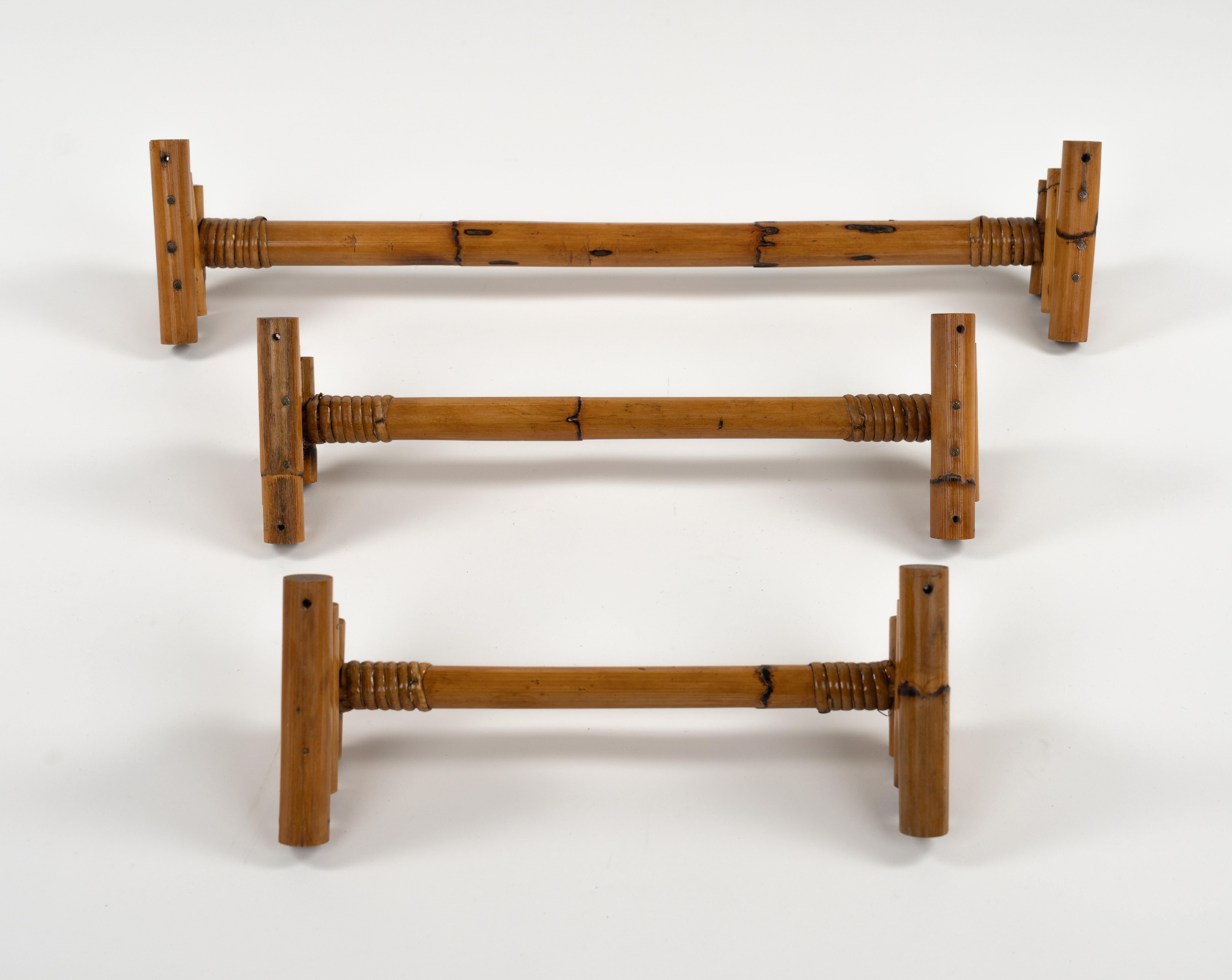 Midcentury Bathroom Set of Three Towel Holder in Bamboo and Rattan, Italy 1970s For Sale 6