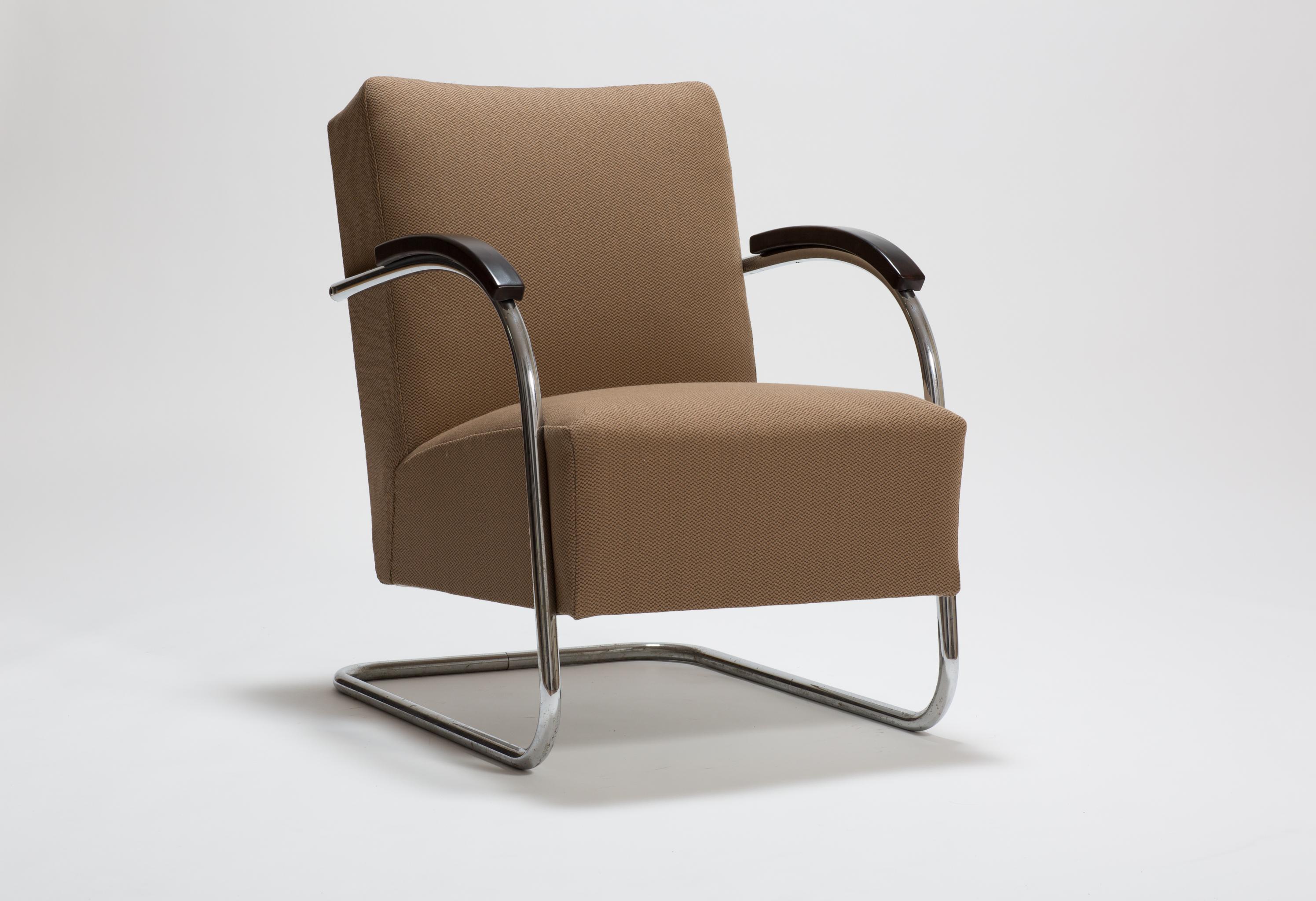 Mid-20th Century Midcentury Bauhaus Pair of Cantilever Tubular Steel Armchairs by Mücke-Melder
