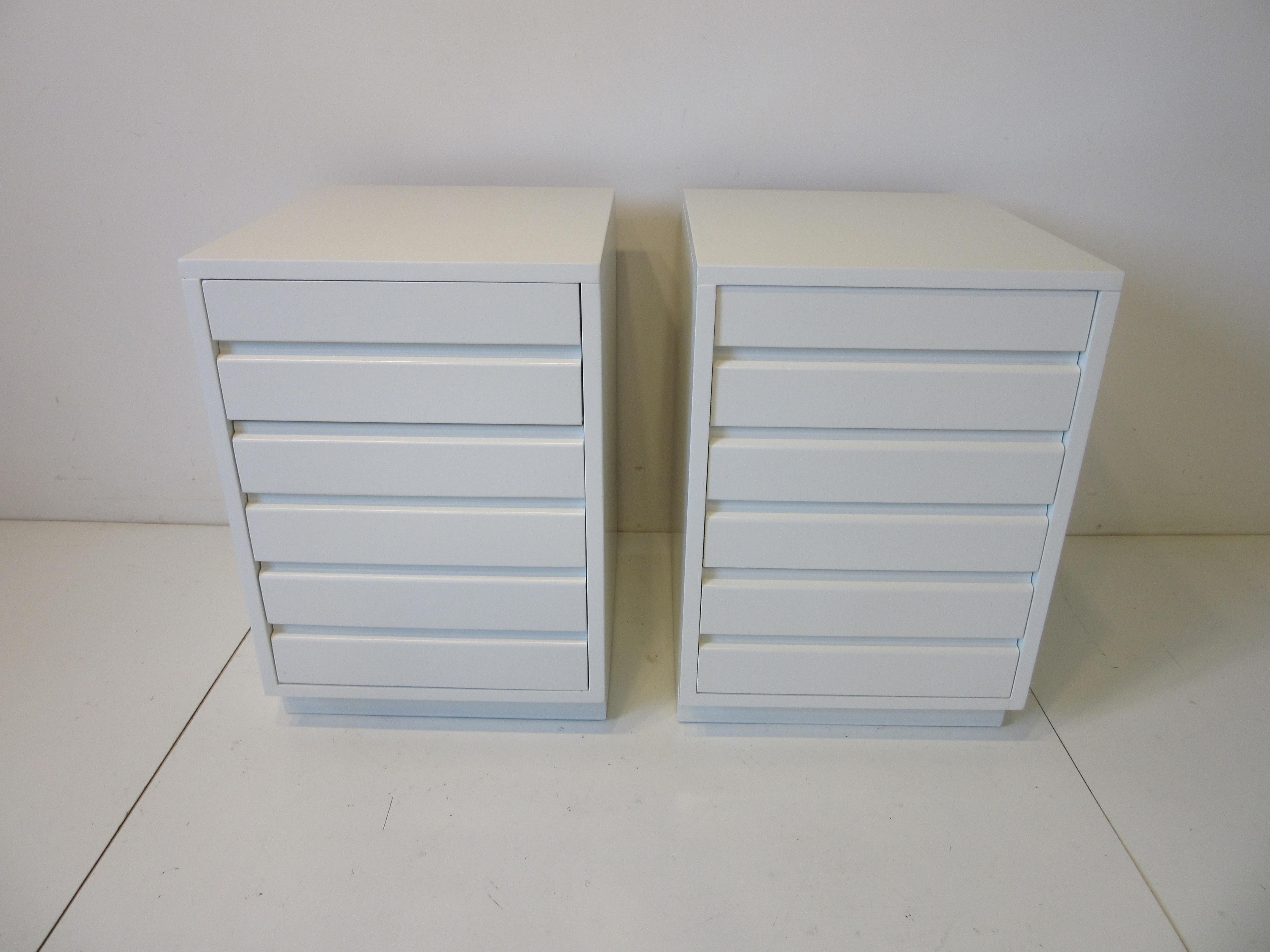 Tables de chevet du milieu du siècle / Collection Cross Country de Sligh en vente 3