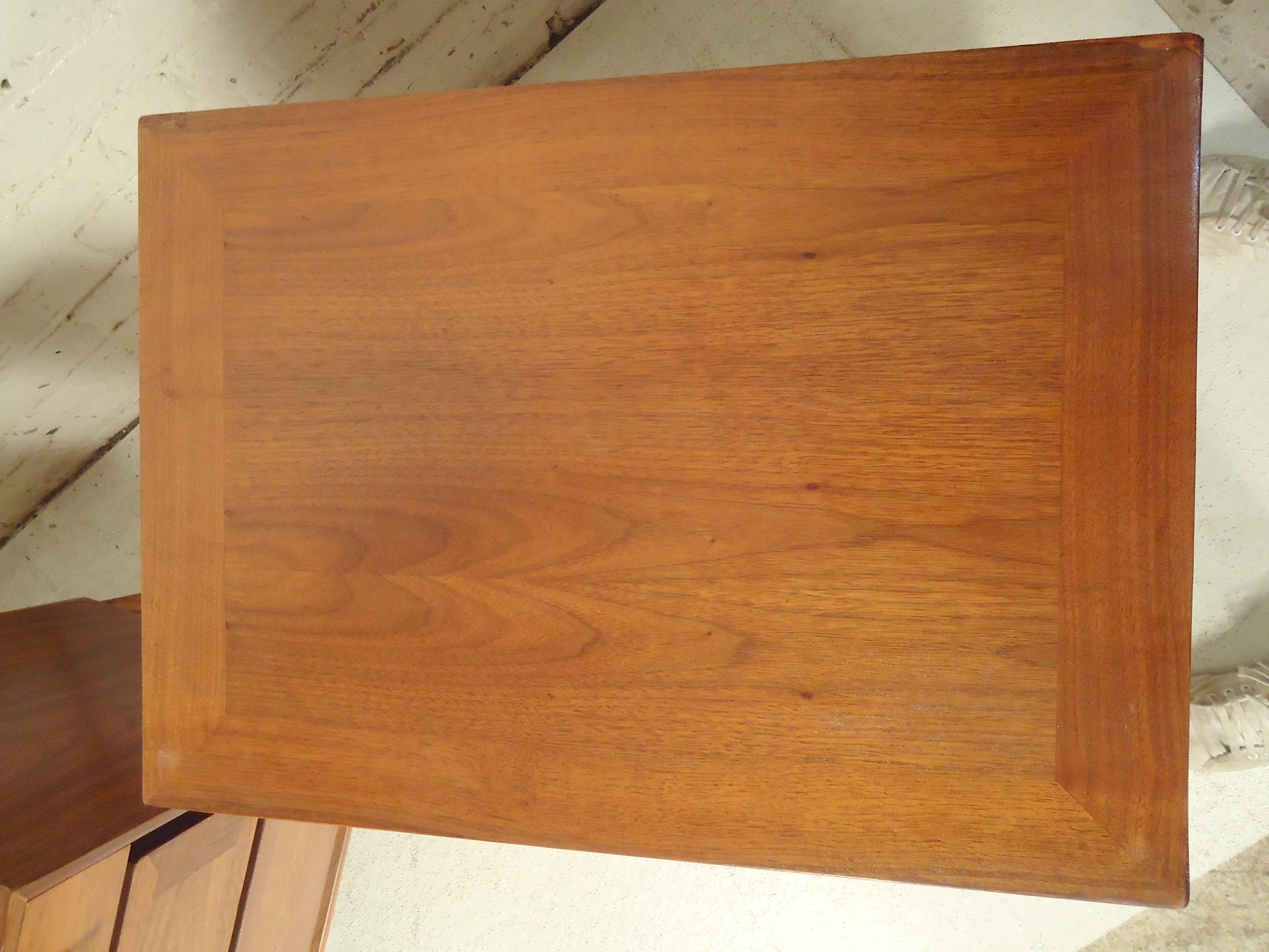 Midcentury Bedside Tables 1