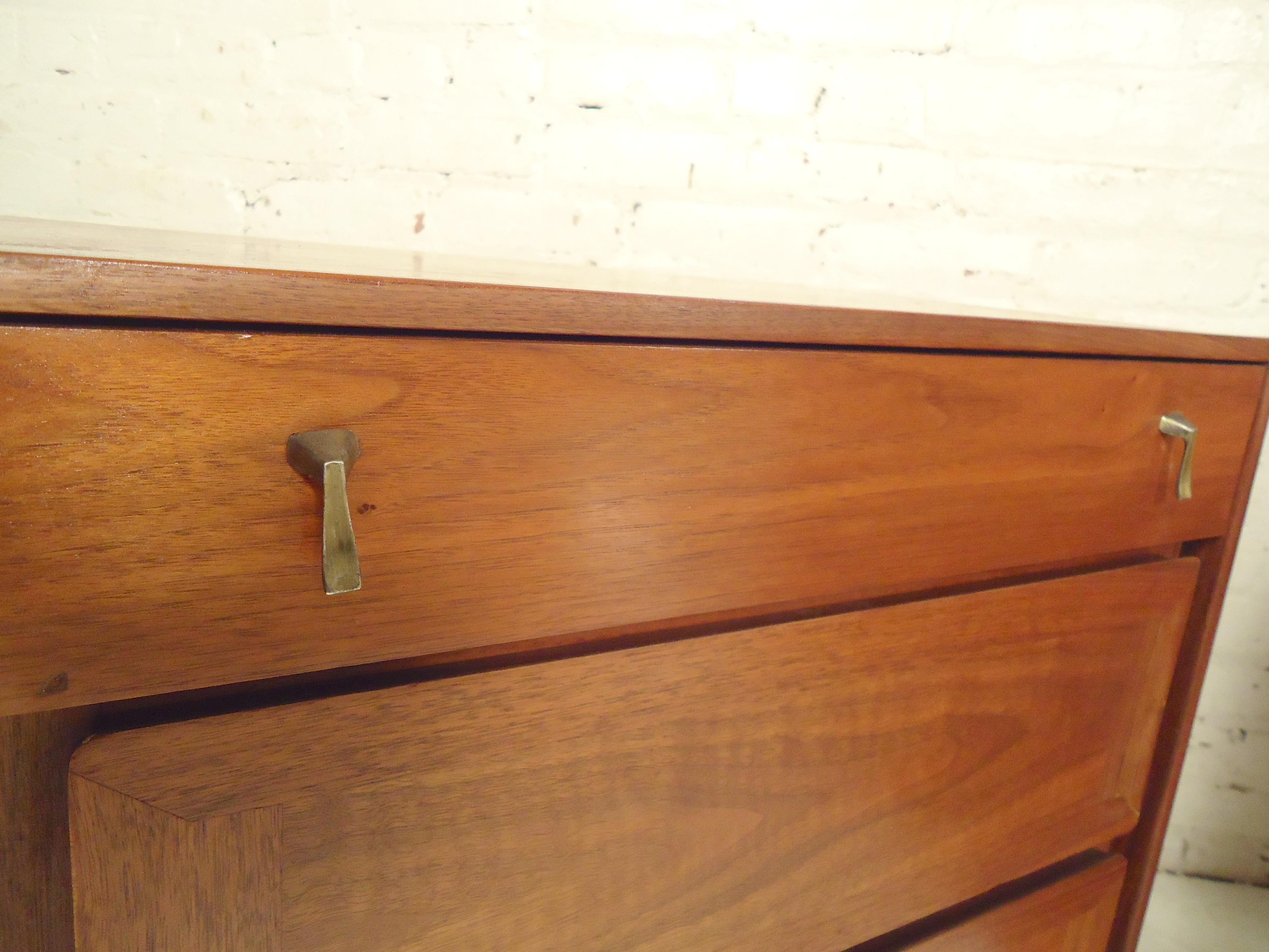 Midcentury Bedside Tables 2