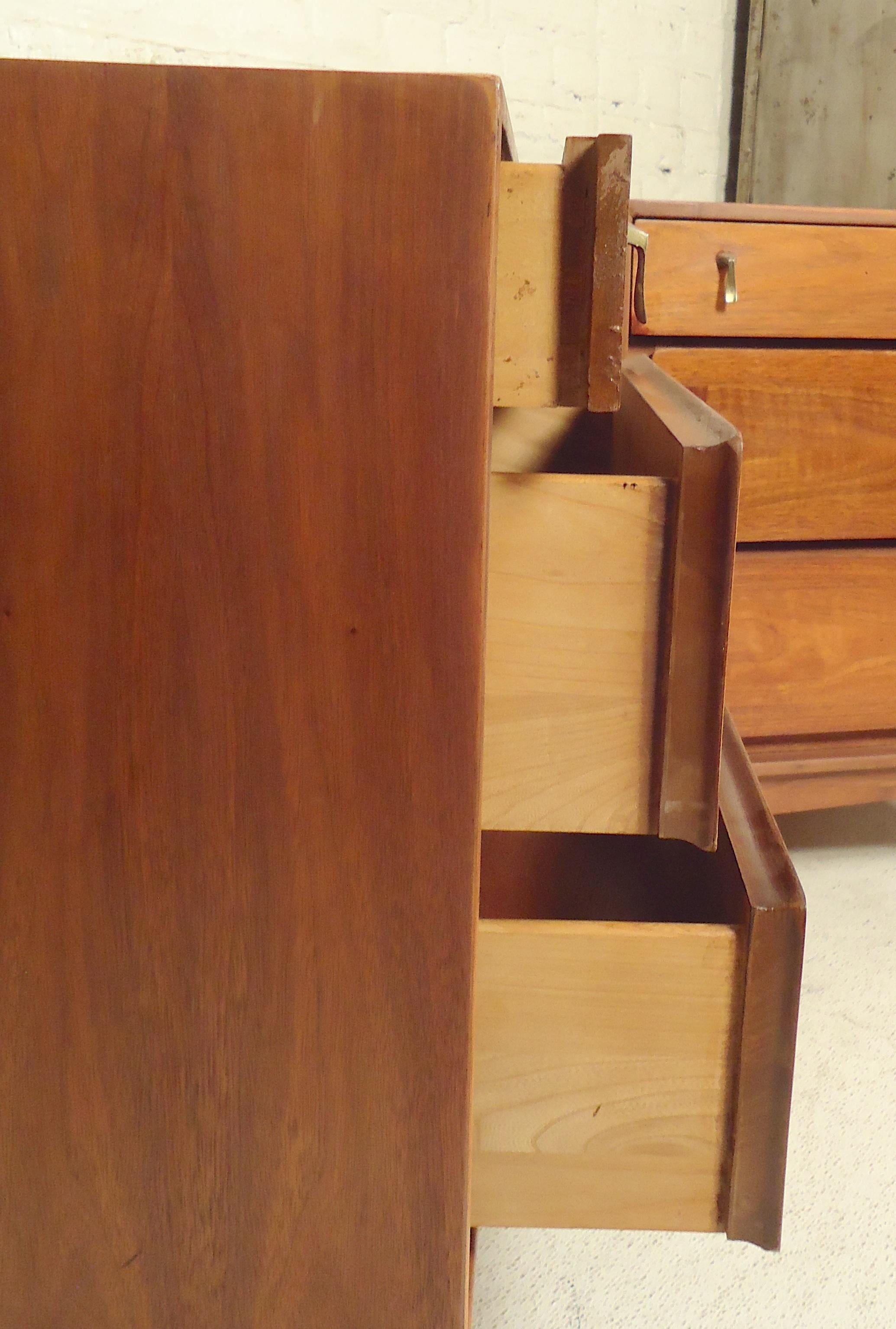 Midcentury Bedside Tables 4