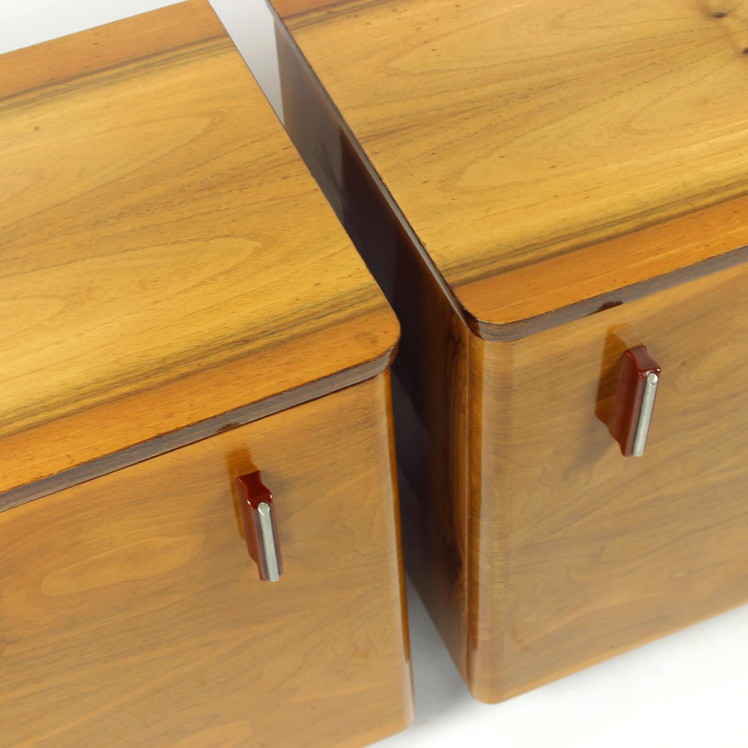 Midcentury Bedside Tables In Shelack Finish Walnut, Czechoslovakia 1960s, Set Of For Sale 1