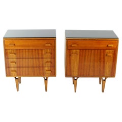 Tables de chevet du milieu du siècle avec plateau en verre noir, Novy Domov, Tchécoslovaquie années 1960