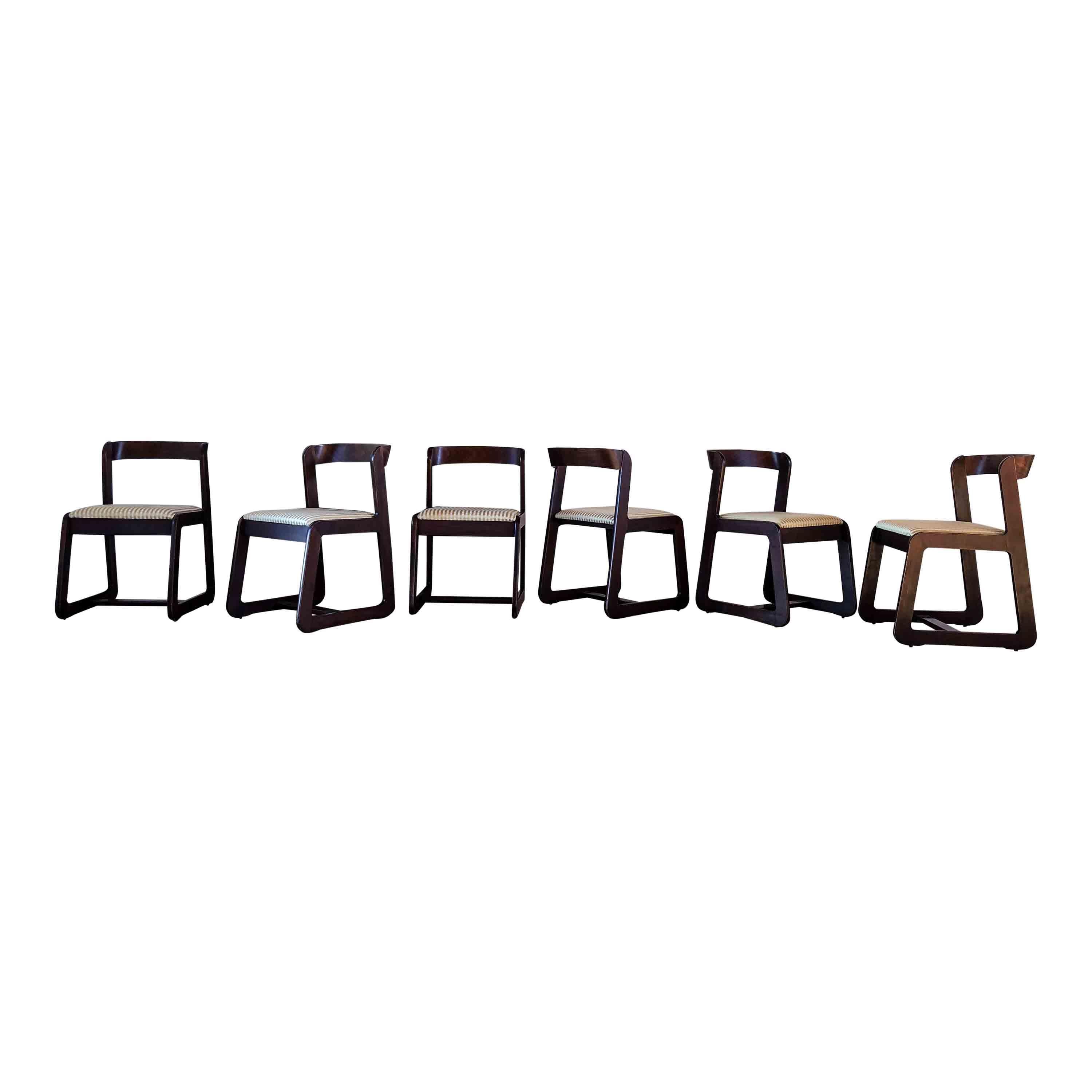 Set of 6 dining chairs designed by Willy Rizzo and manufactured by the Italian producer Mario Sabot in 1970.

Willy Rizzo, a renowned photographer, was not only a master of his craft but also a keen observer of design. In the late 1960s and early
