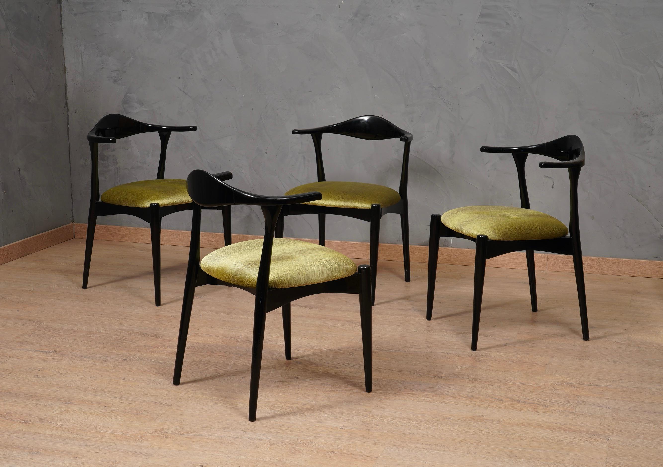 Mid-20th Century MidCentury Beech Wood and Green Fabric Danish Manufacture Dinning Chairs, 1960 For Sale