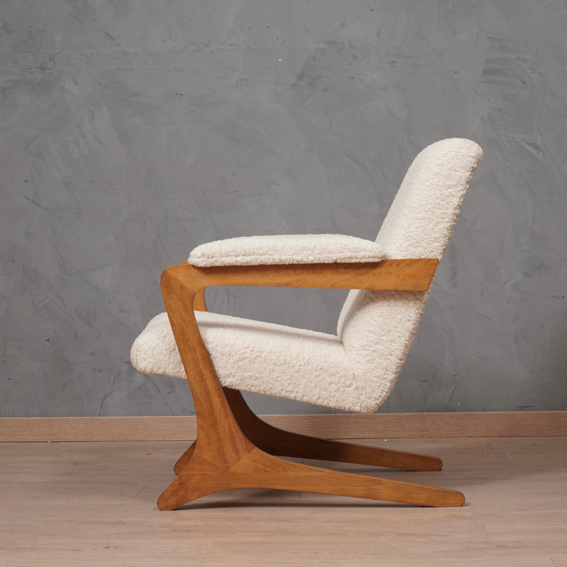 Late 20th Century MidCentury Beech Wood and White Fabric ArmChairs, 1970