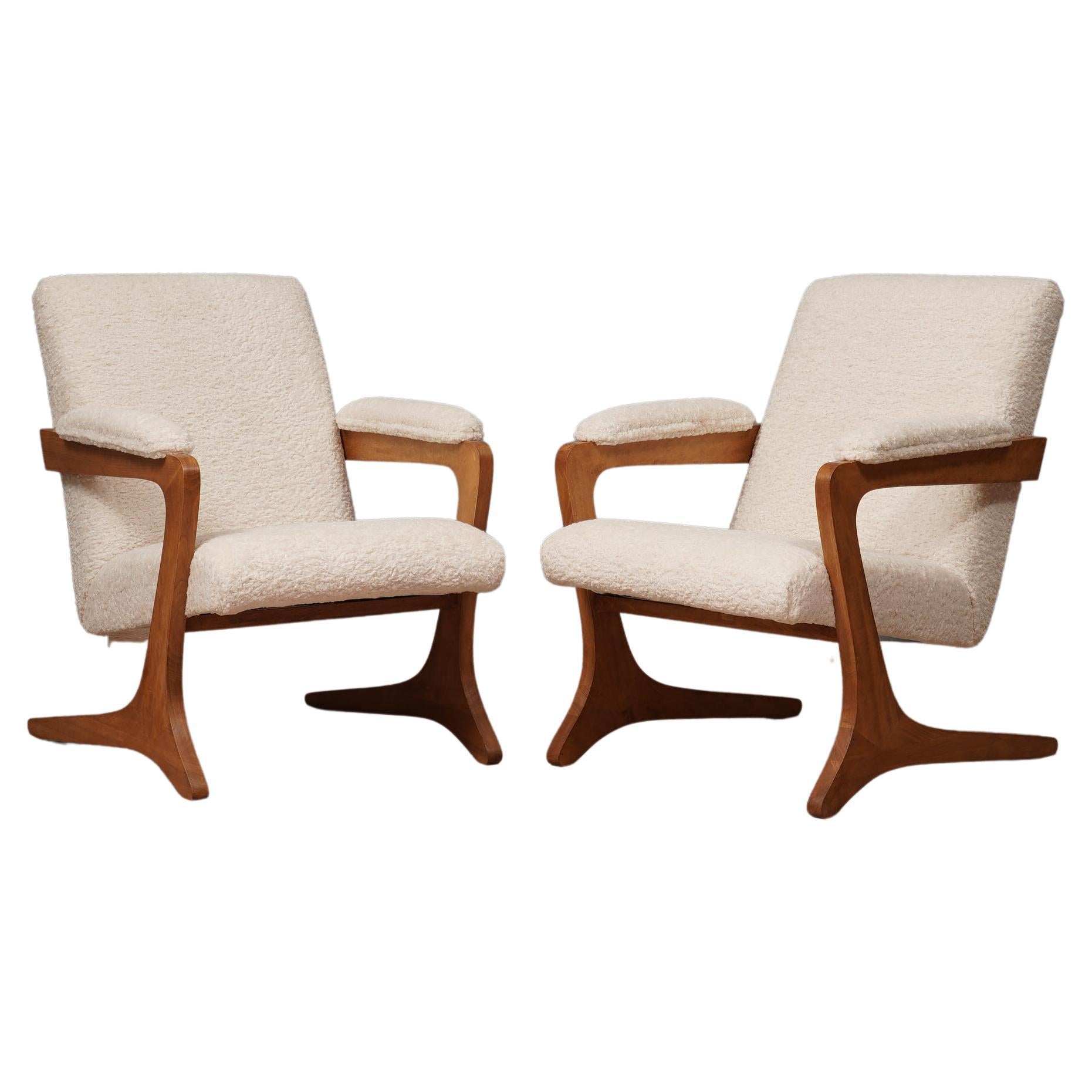 MidCentury Beech Wood and White Fabric ArmChairs, 1970
