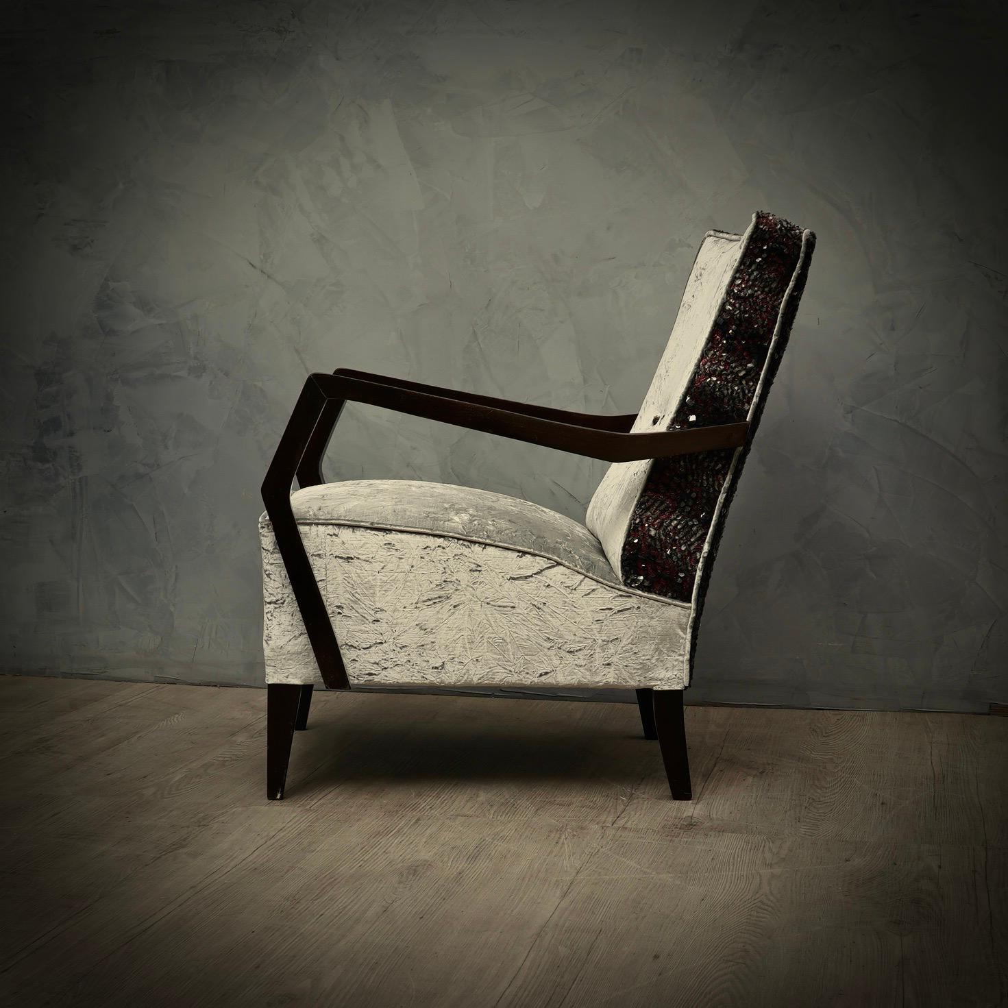 Midcentury Beechwood and Velvet Italian Club Chair Armchairs, 1950 For Sale 1