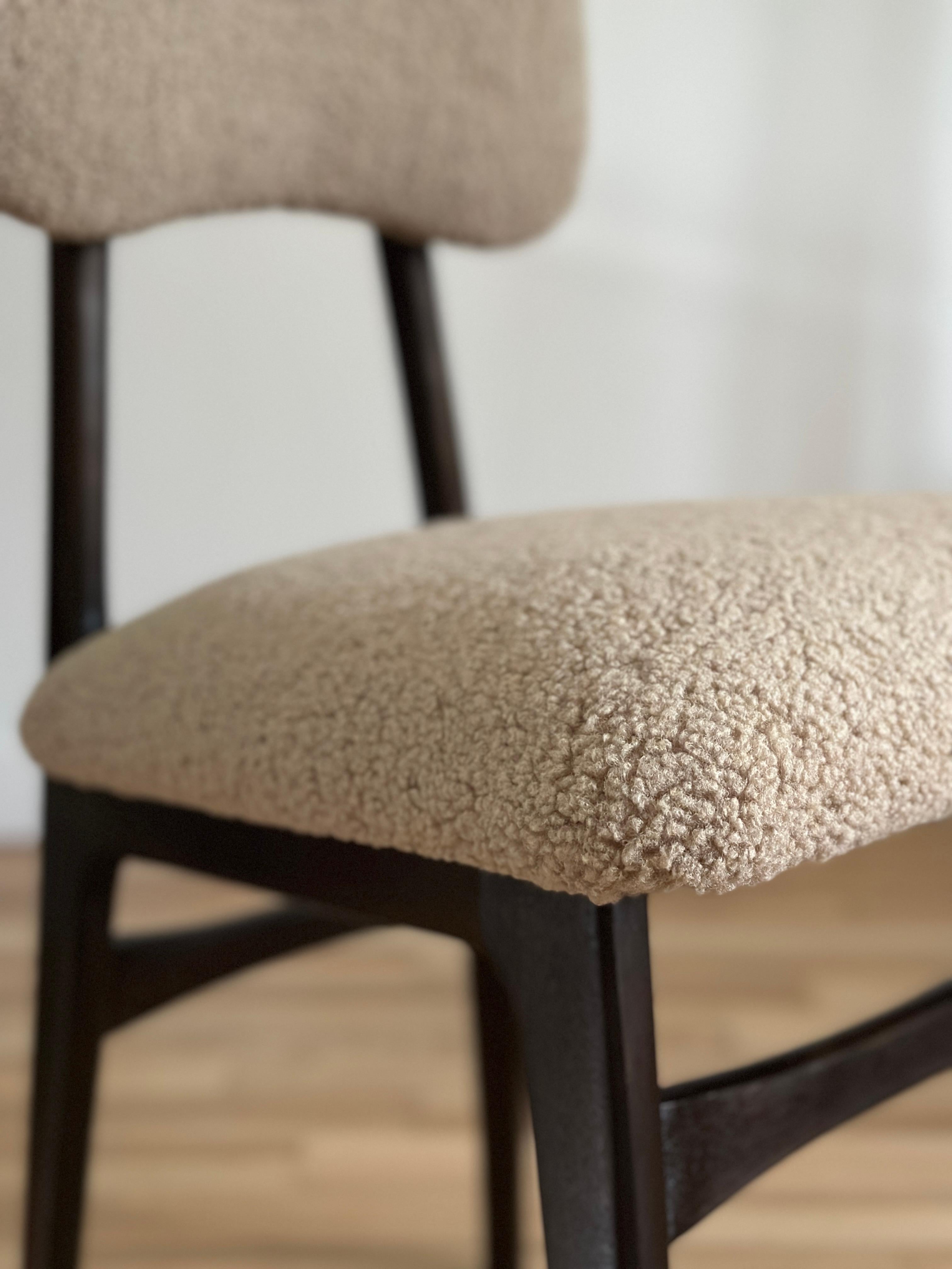 Chaises de salle à manger en bouclé beige et Wood Wood, Europe, années 1960, lot de six en vente 6